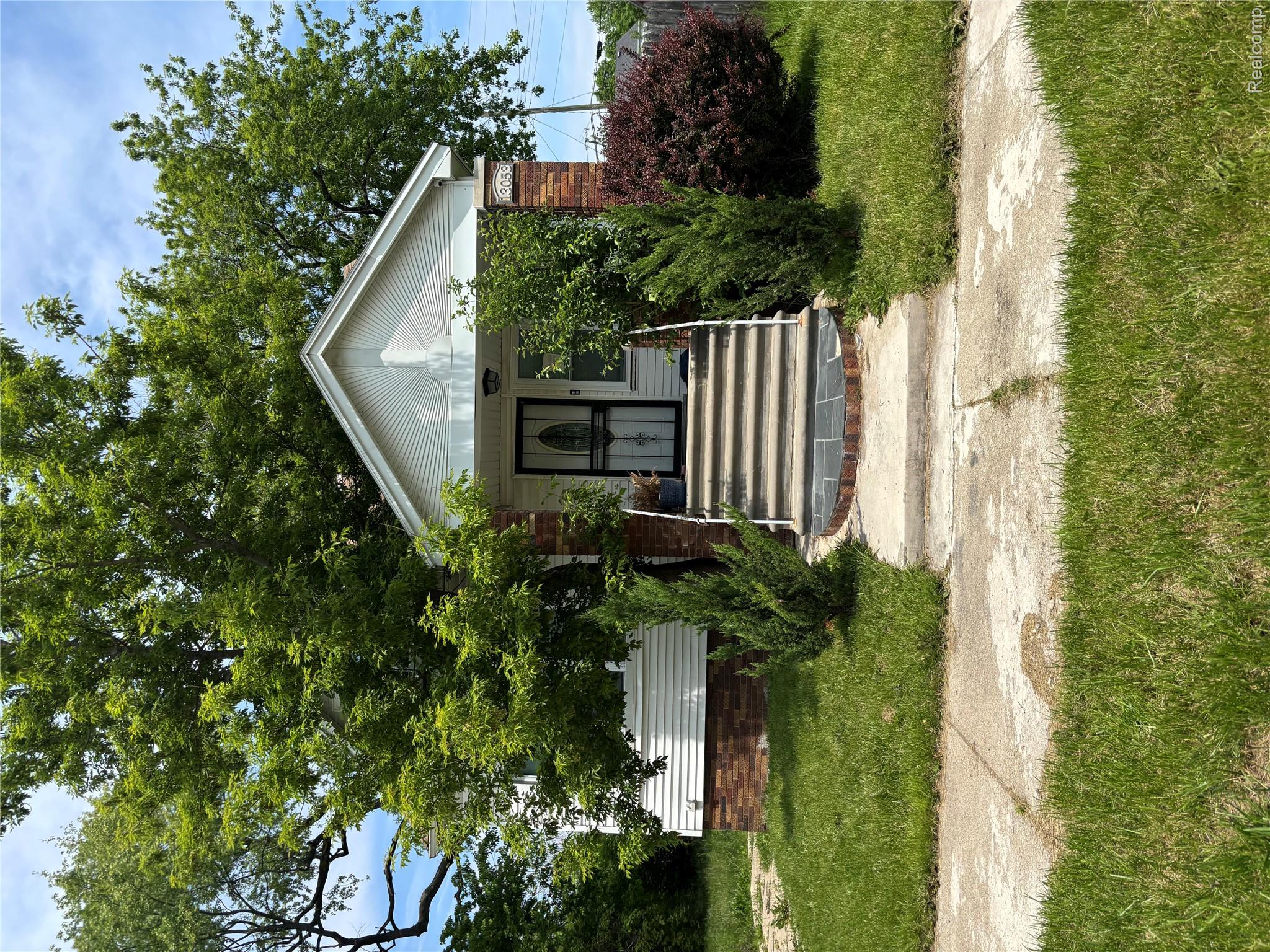 13053 Maiden Street Property Photo 1