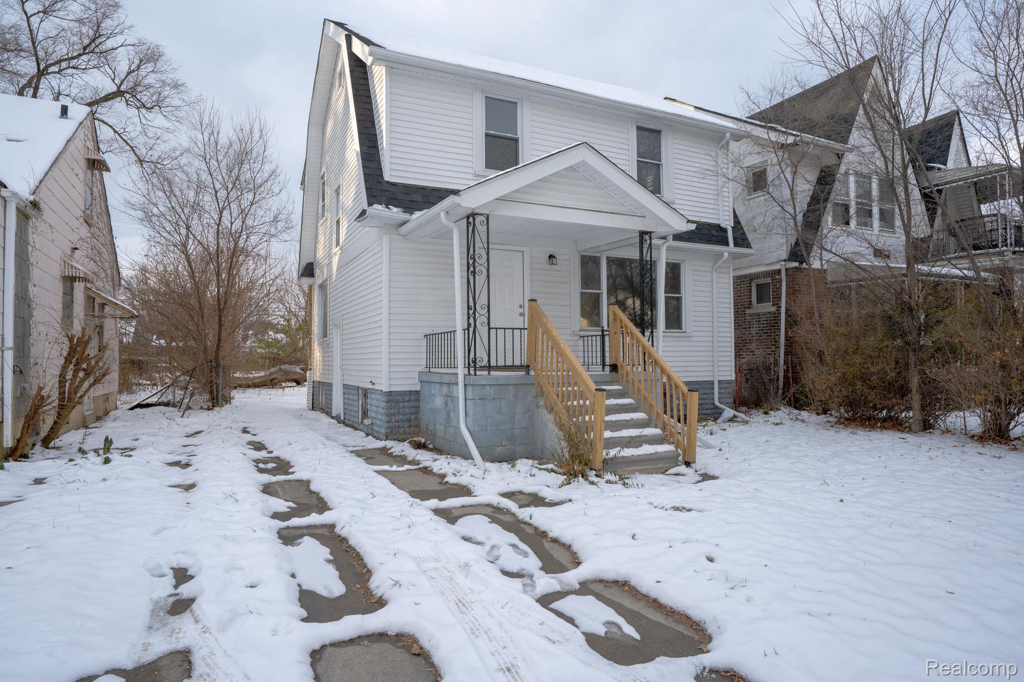15363 Turner Street Property Photo 4