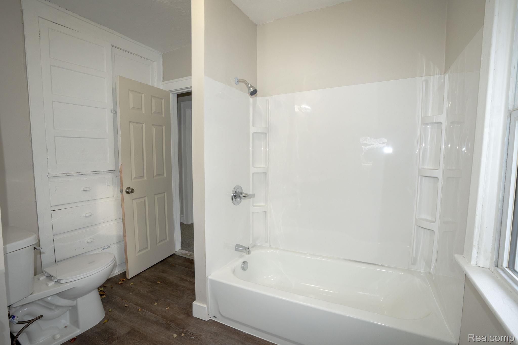15363 Turner Street Property Photo 9