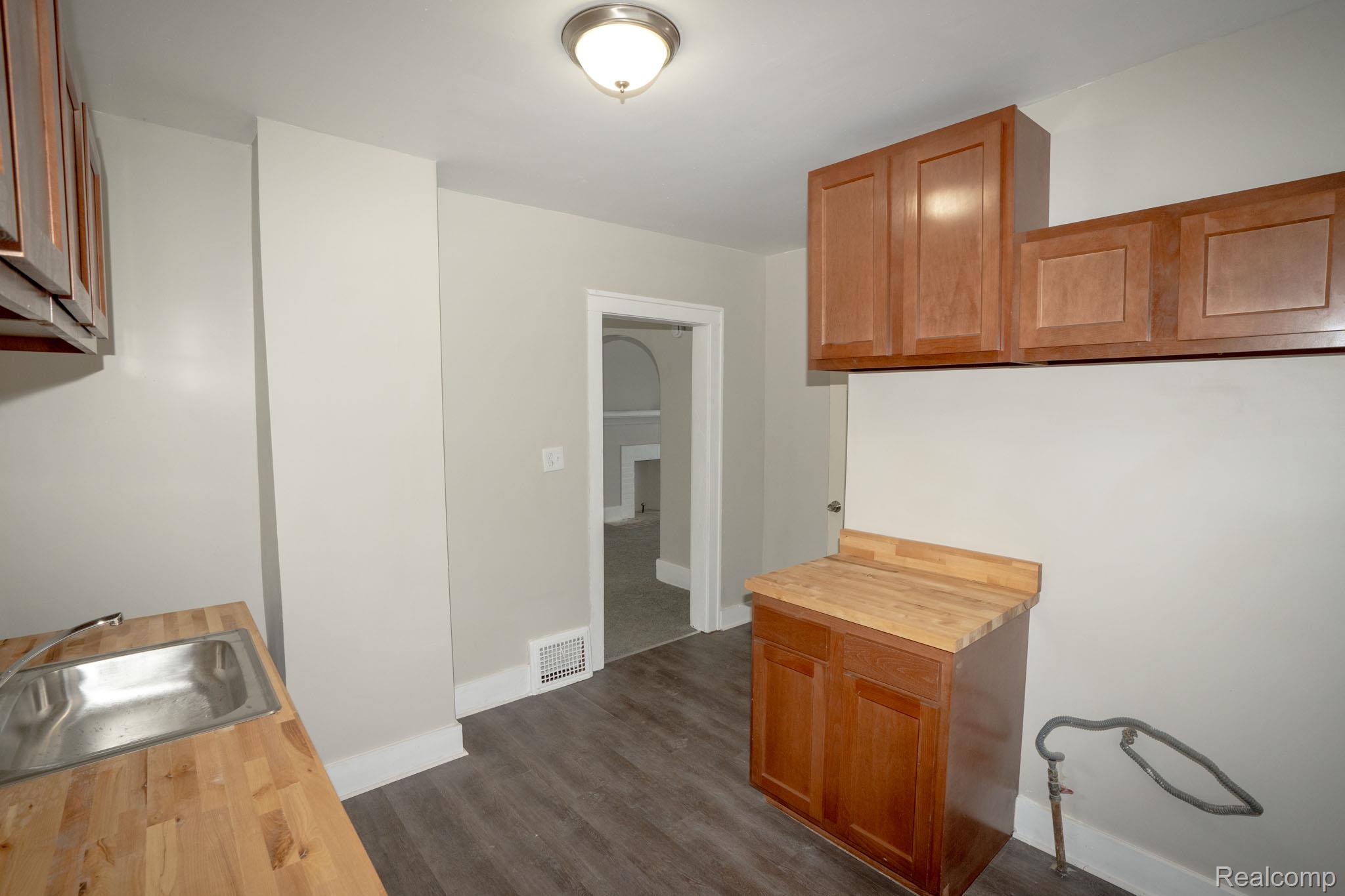 15363 Turner Street Property Photo 13