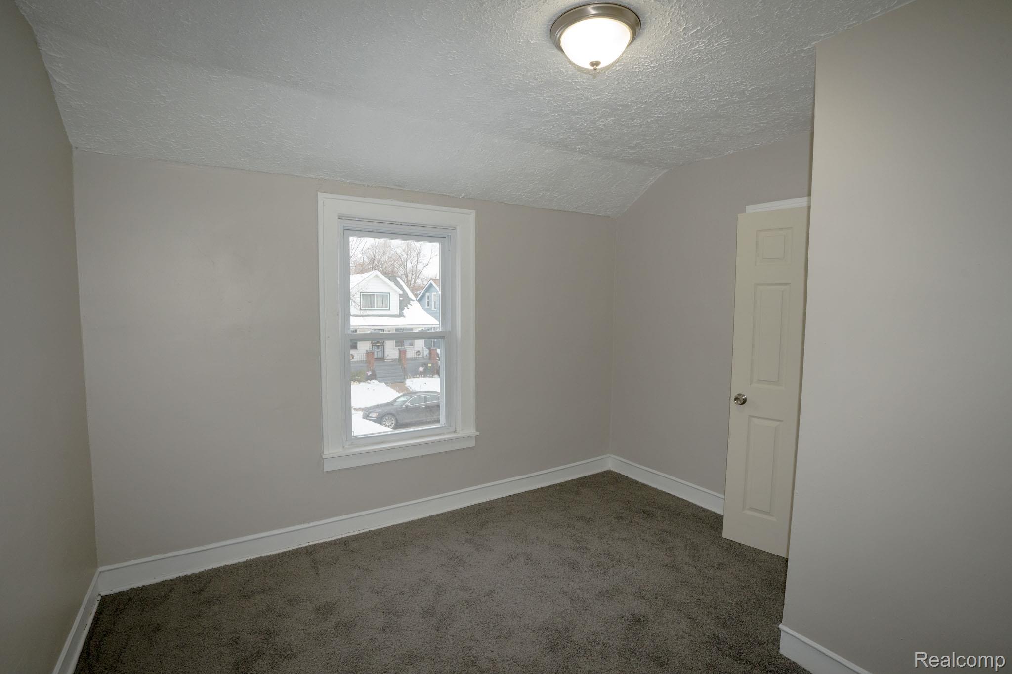 15363 Turner Street Property Photo 16