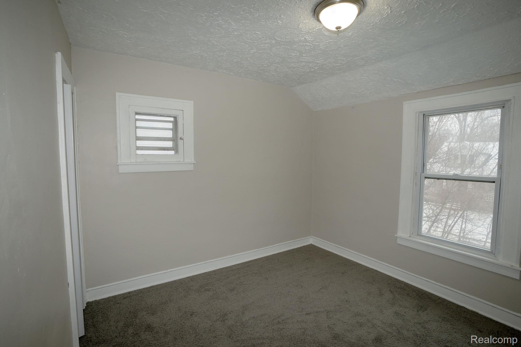 15363 Turner Street Property Photo 18