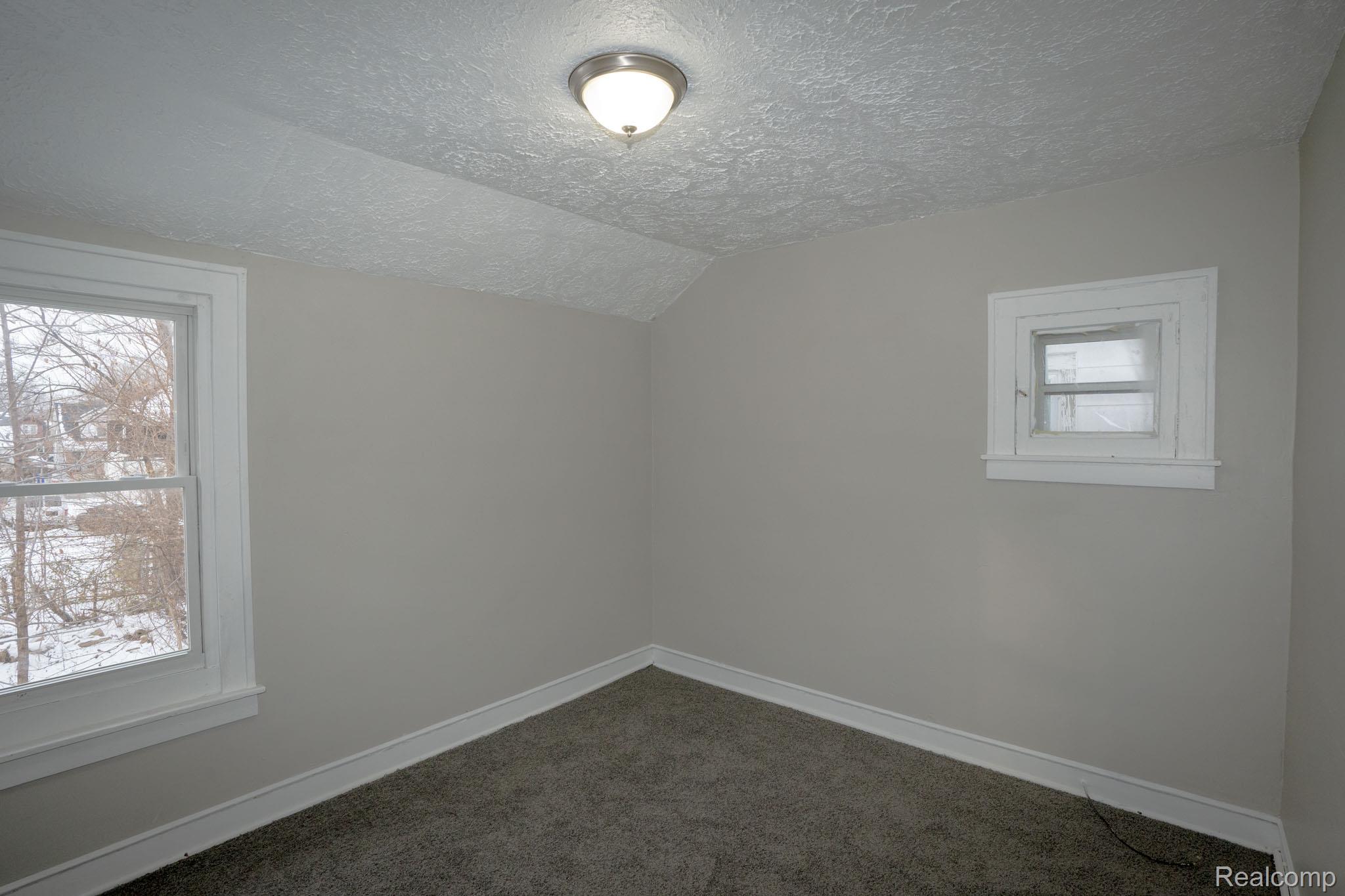 15363 Turner Street Property Photo 20