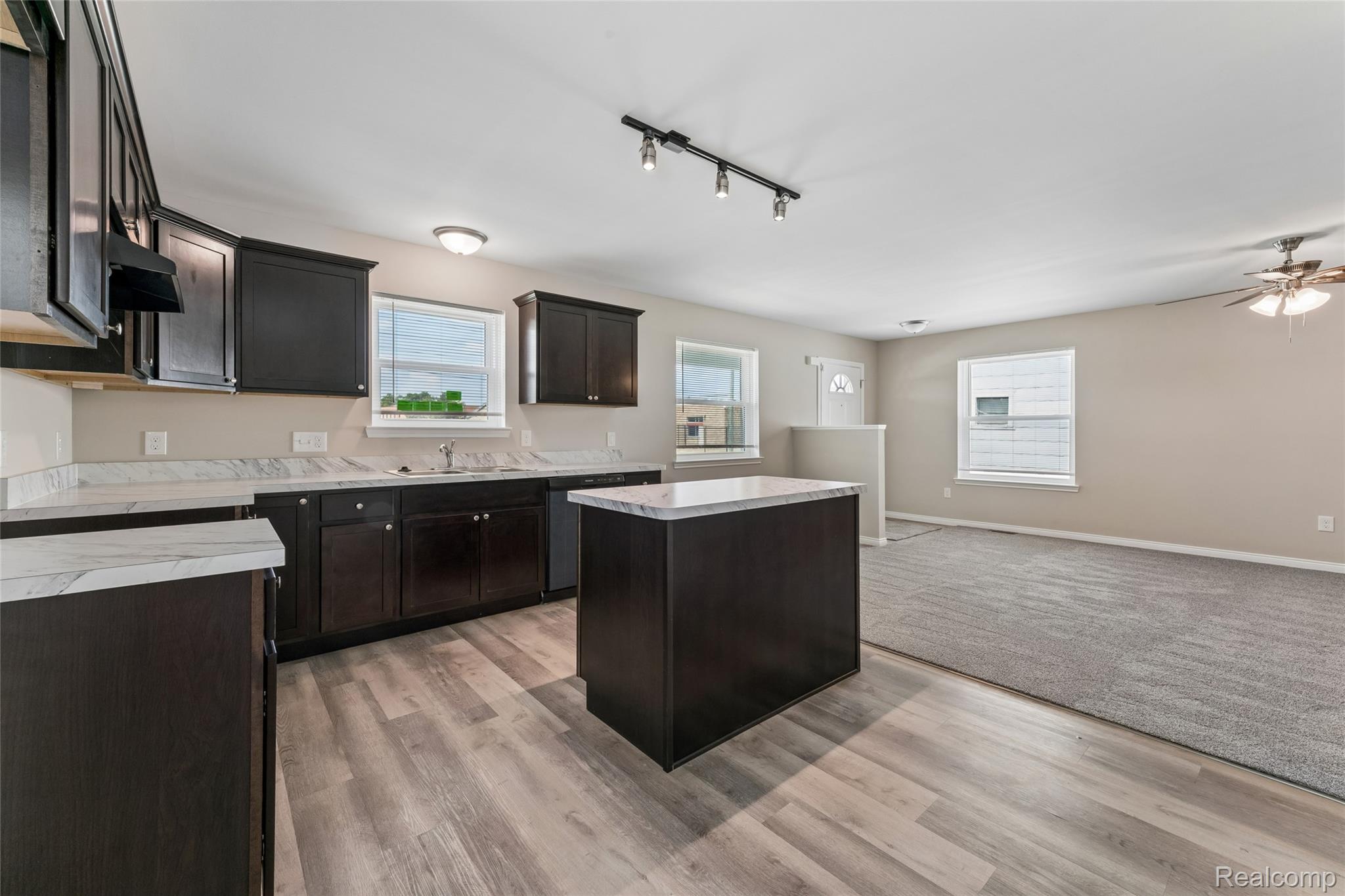 22728 Mac Arthur Property Photo 8