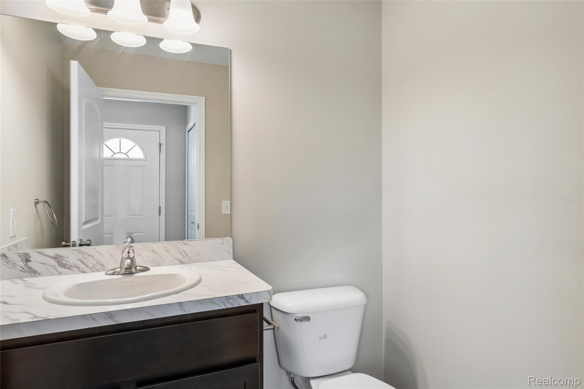 22728 Mac Arthur Property Photo 16