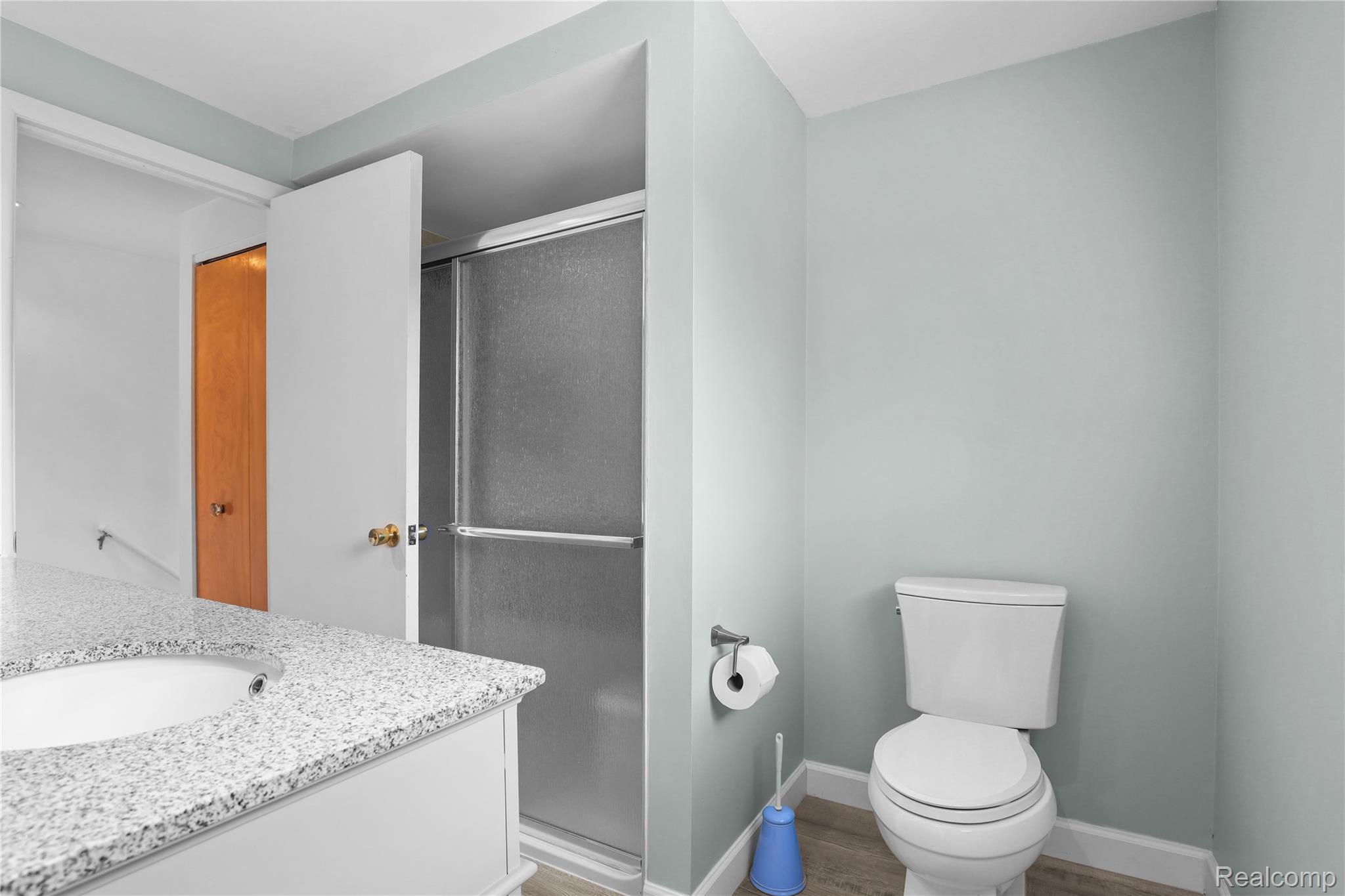2814 Burgess Hill Drive Property Photo 25
