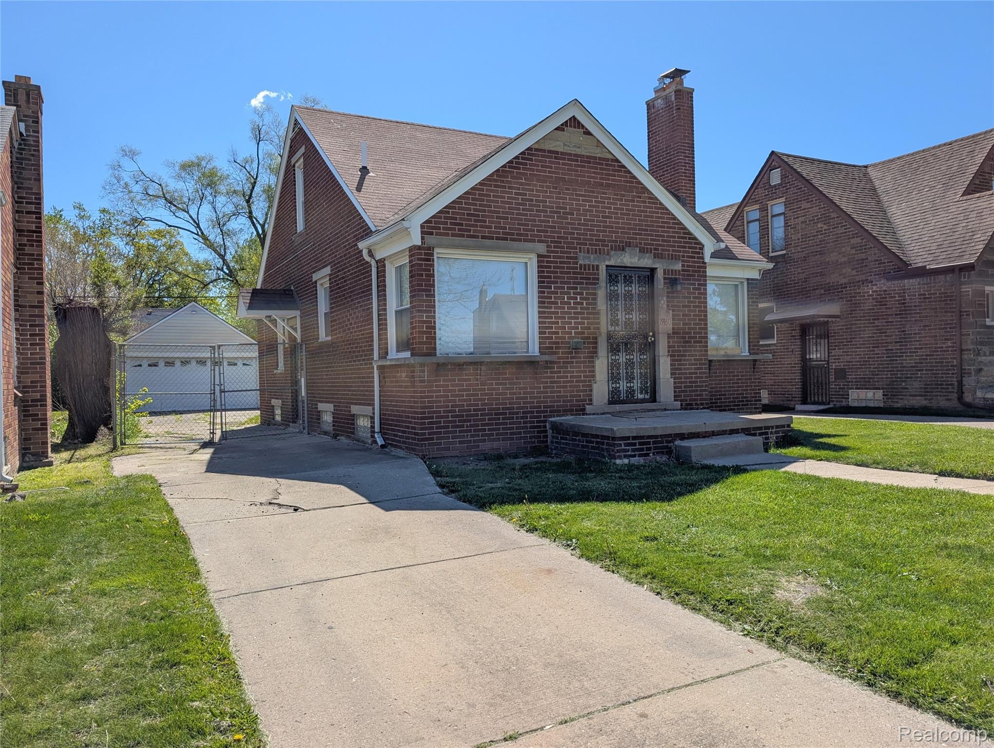 19160 Freeland Street Property Photo 1