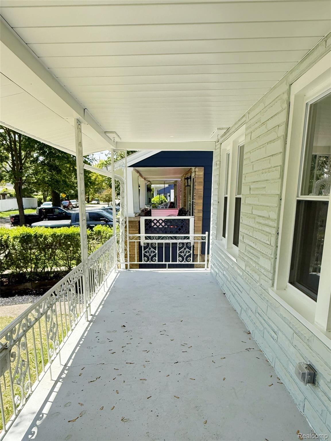266 W Bennett Avenue Property Photo 7