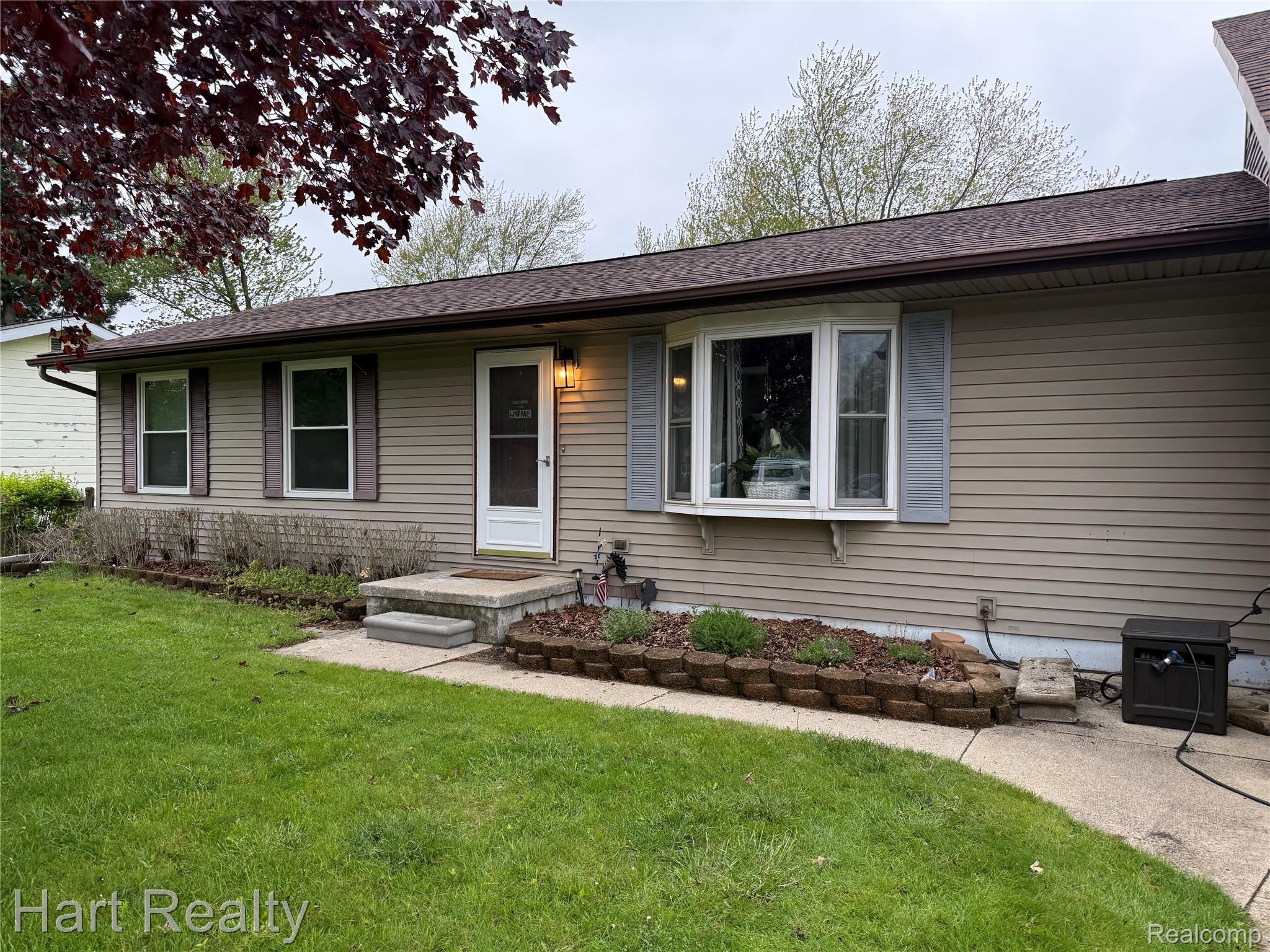 4094 3rd Street Property Photo 1