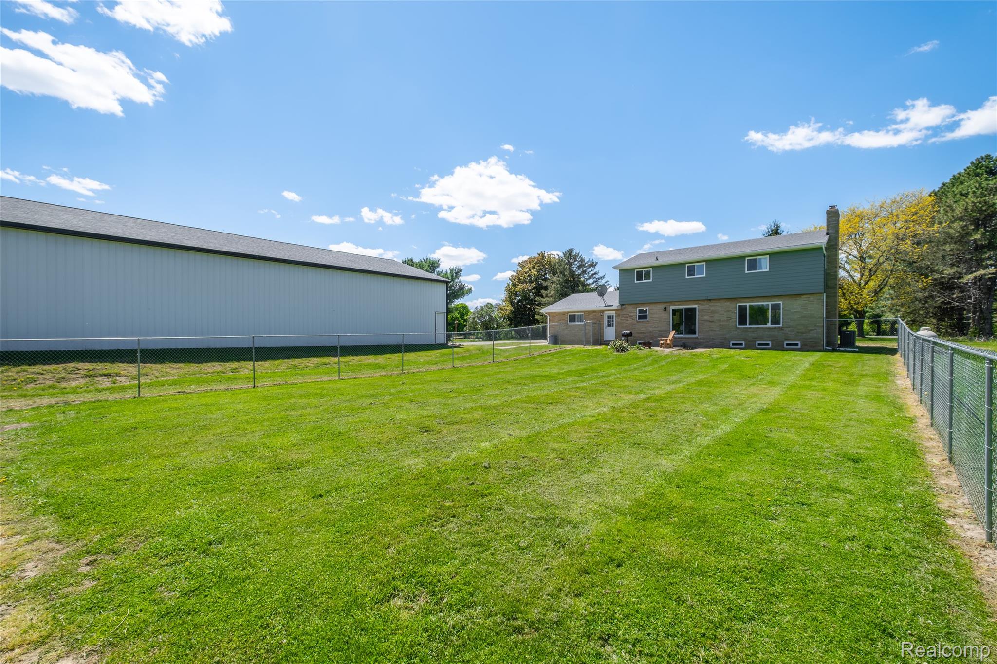 4240 Sheridan Road Property Photo 41