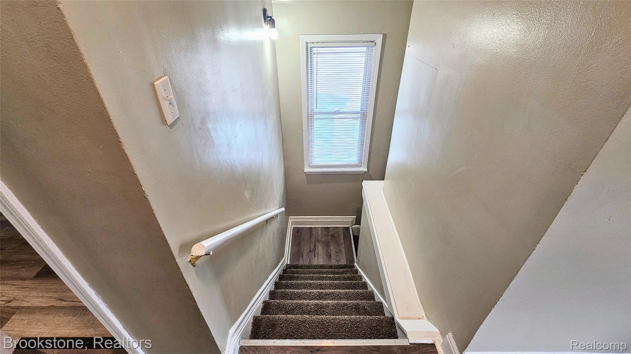 2520 Seyburn Street Property Photo 24