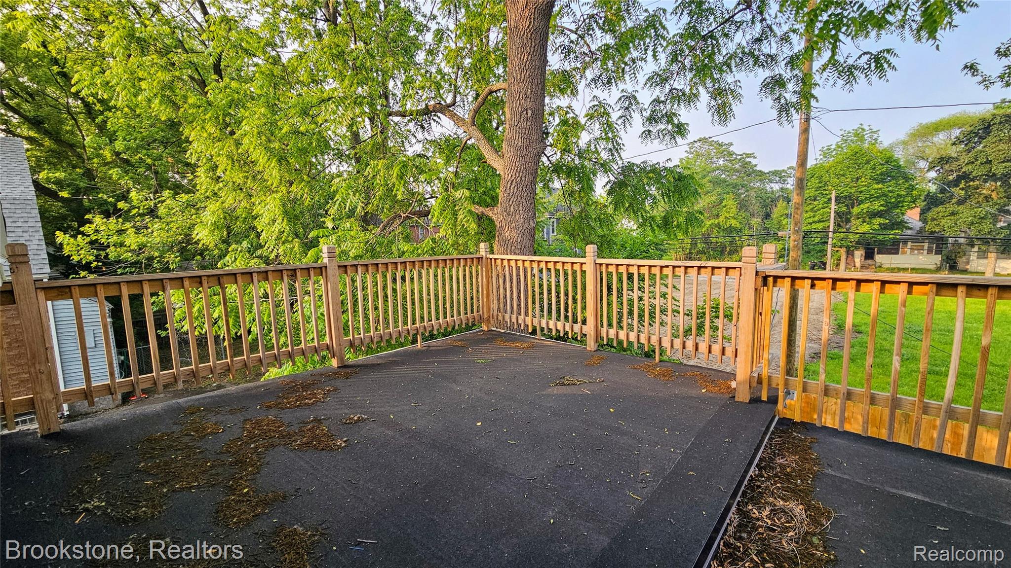 2520 Seyburn Street Property Photo 39
