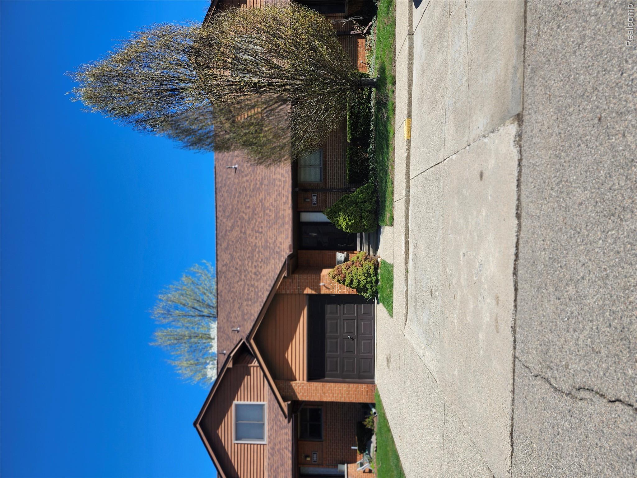 3668 Old Creek Road Property Photo 1
