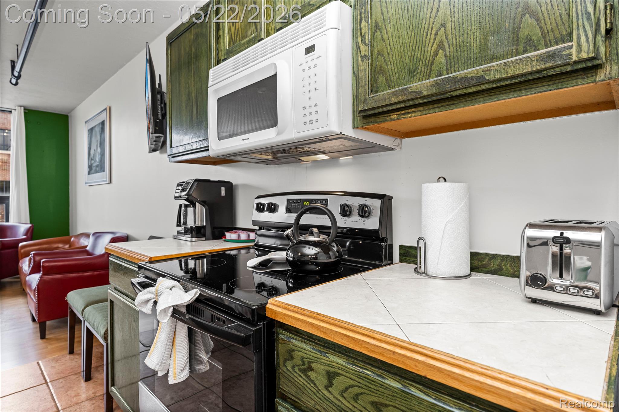 207 N Main Street A Property Photo 6