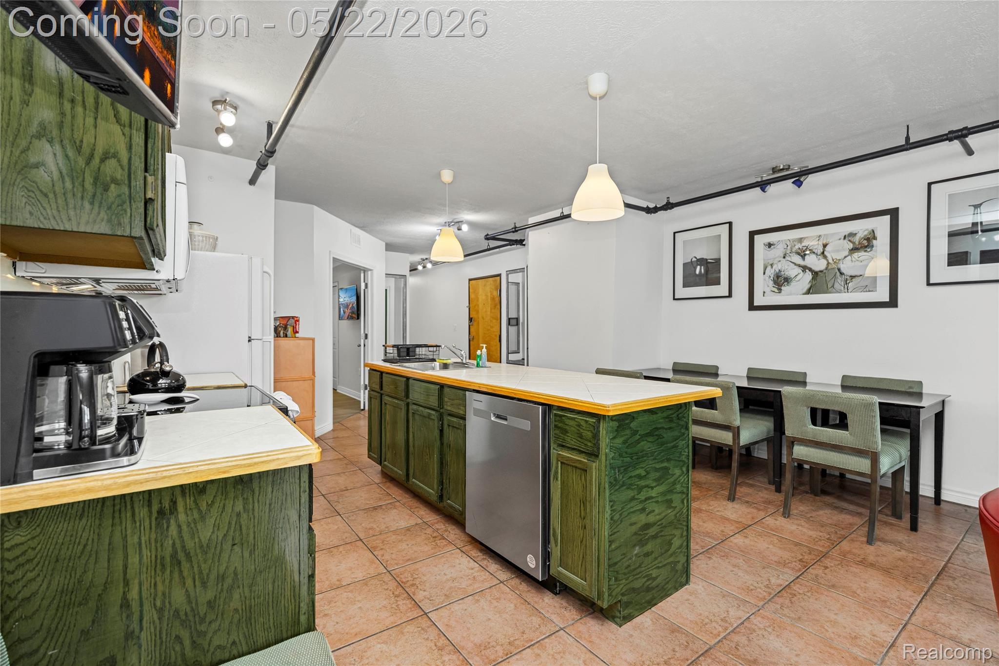 207 N Main Street A Property Photo 13