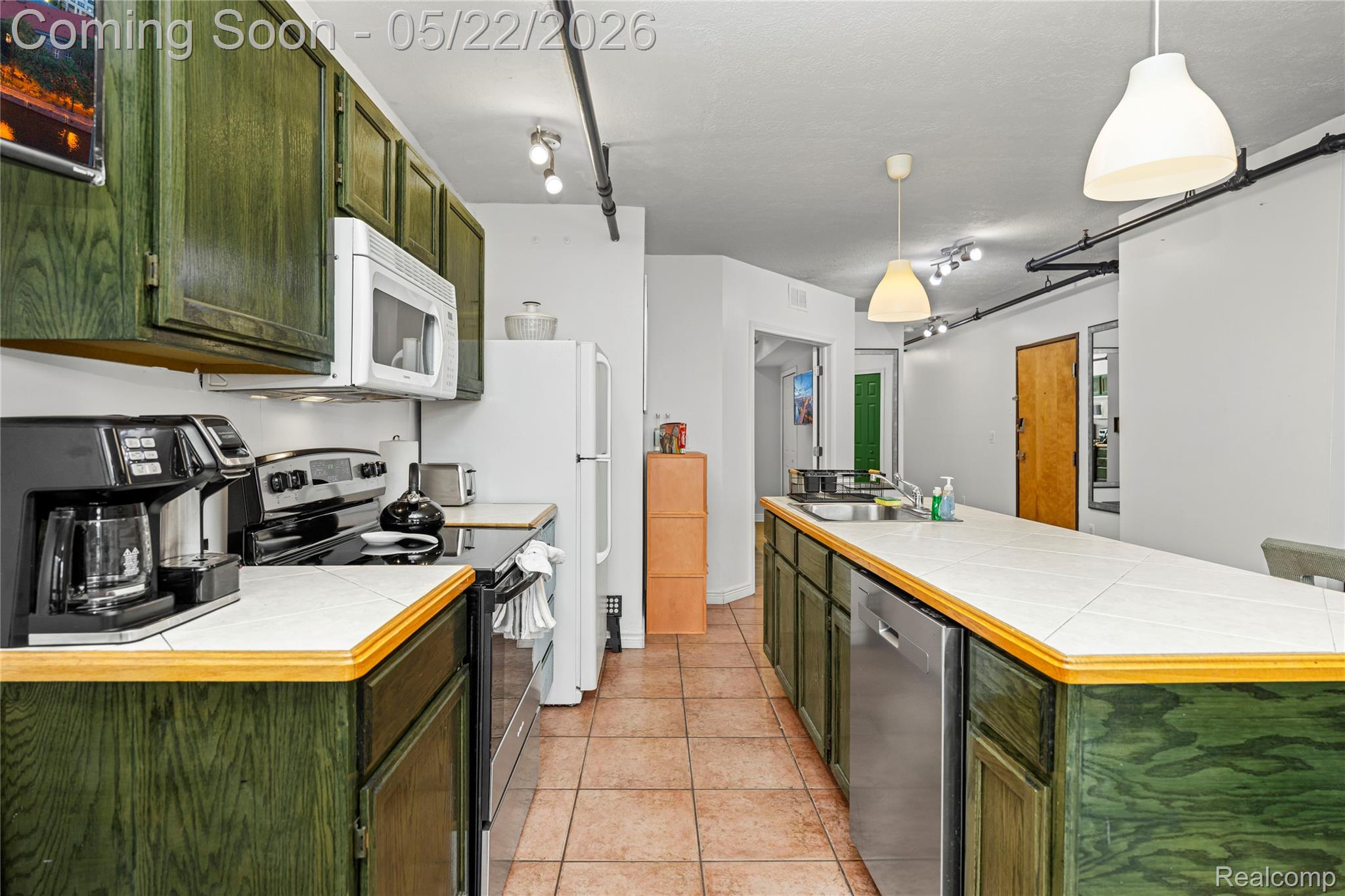 207 N Main Street A Property Photo 14