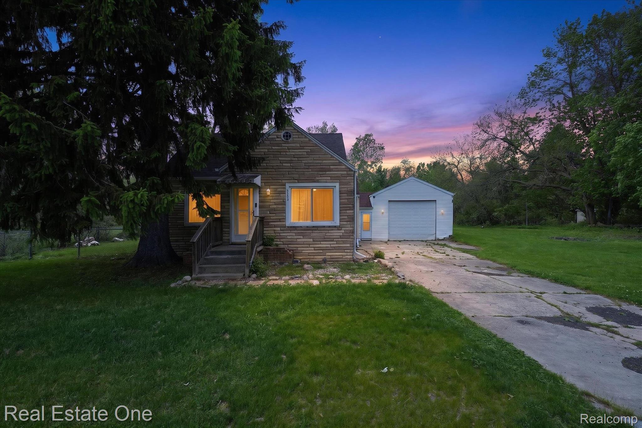 28304 Eton Street Property Photo 1