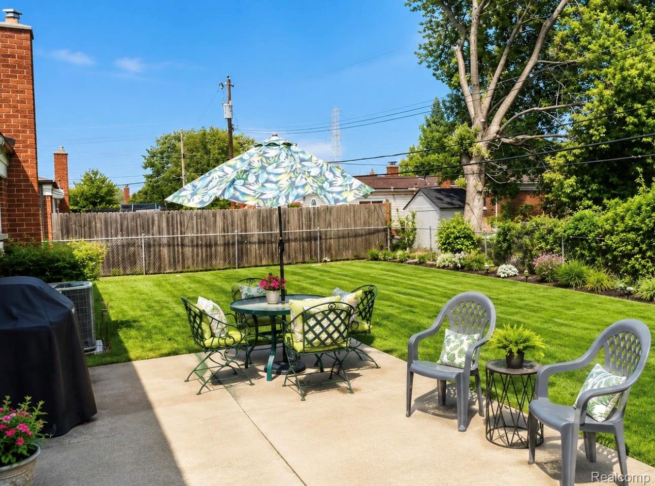 14033 Edison Drive Property Photo 17