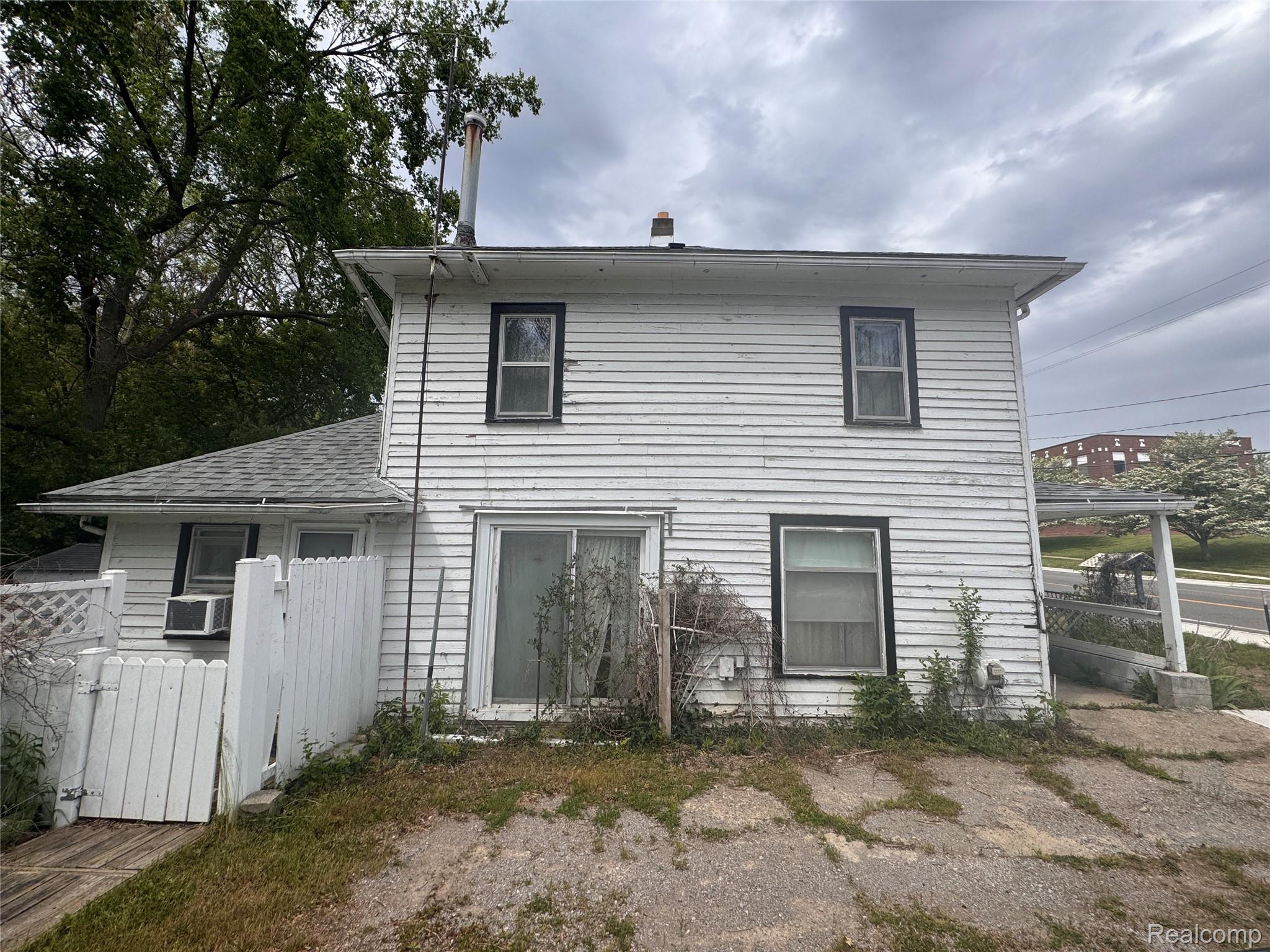 417 N Mill Street Property Photo 5