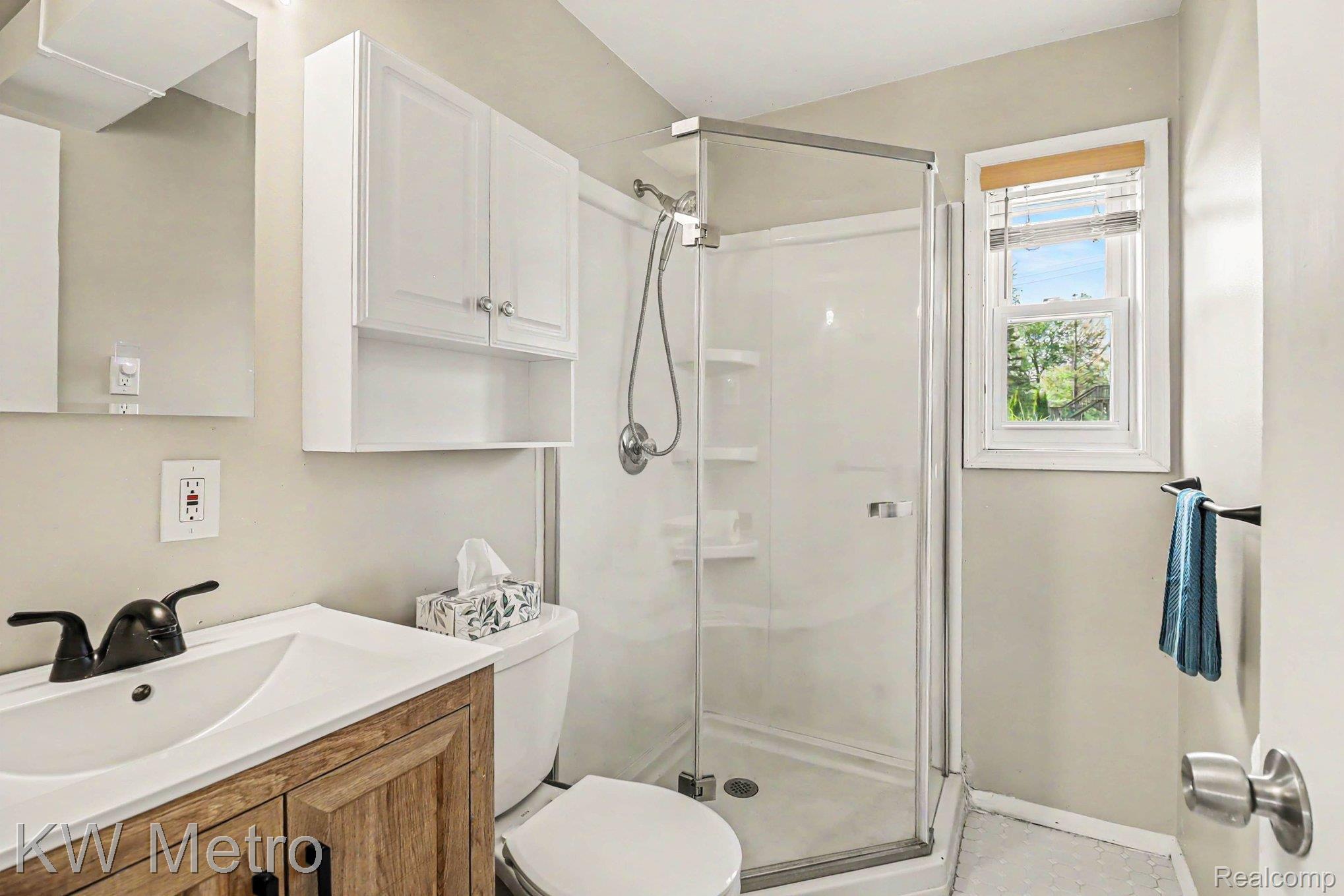 657 Dunleavy Drive Property Photo 16