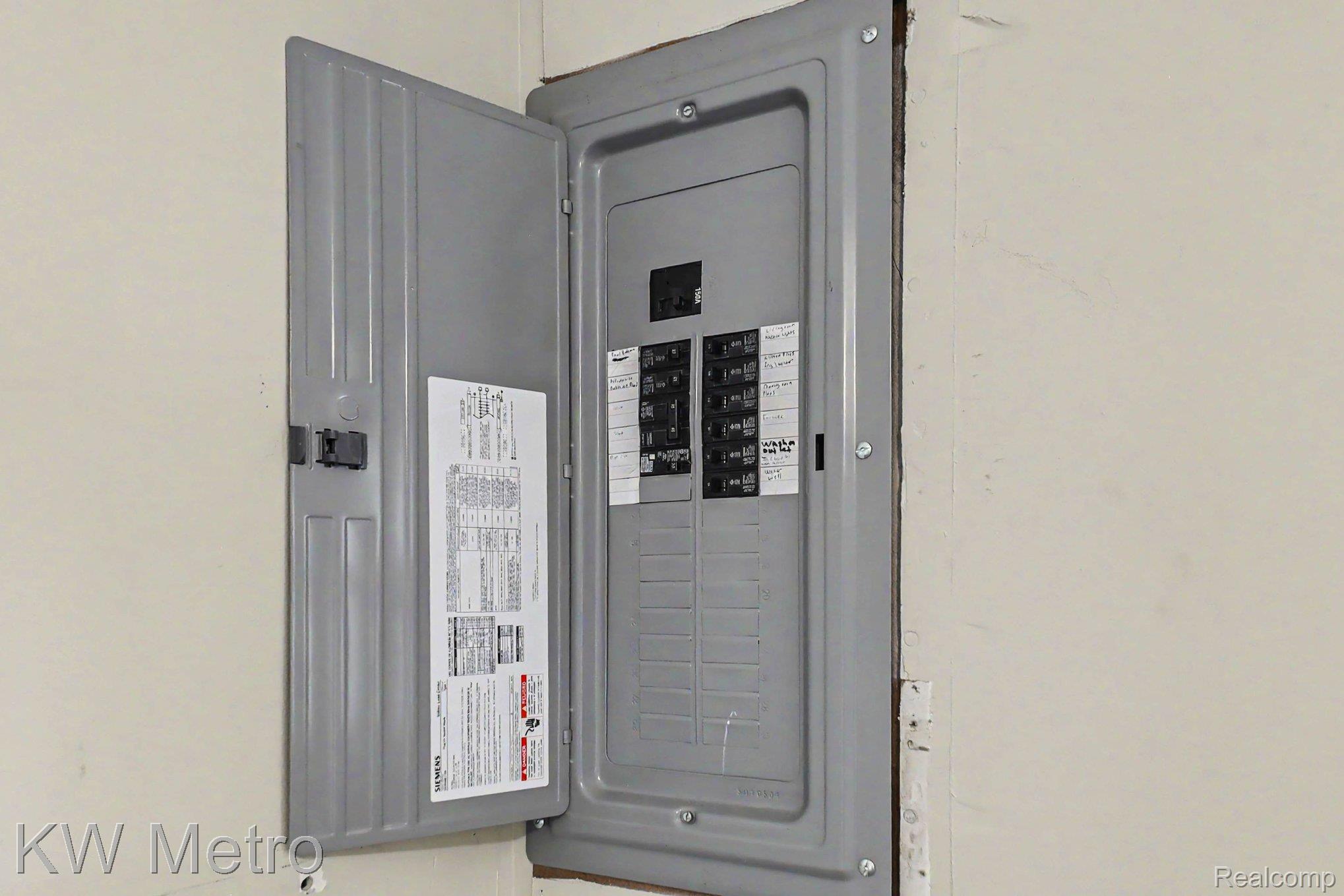 657 Dunleavy Drive Property Photo 20