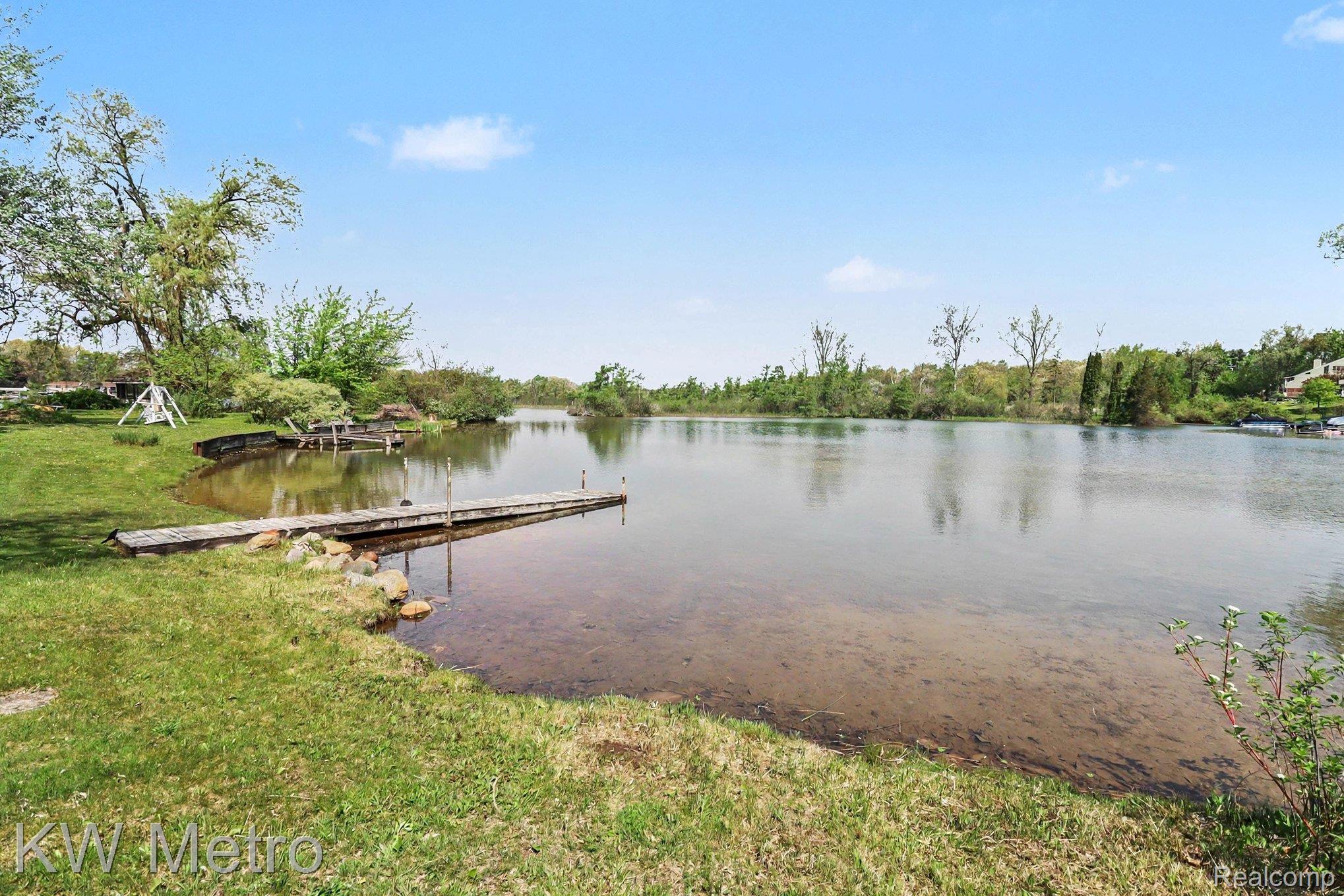 657 Dunleavy Drive Property Photo 26