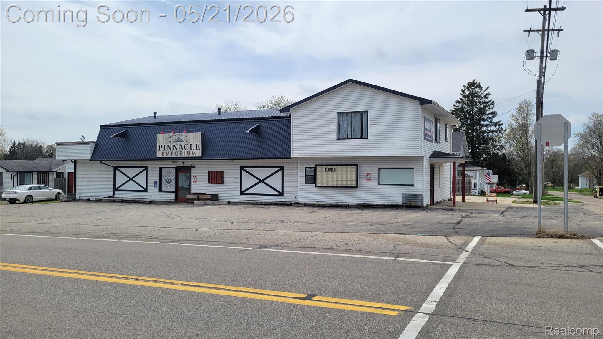 200 W Main Street W Main Street Property Photo 1
