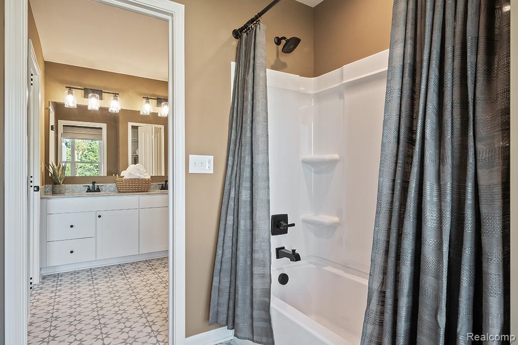 1055 Overlook Drive Property Photo 31