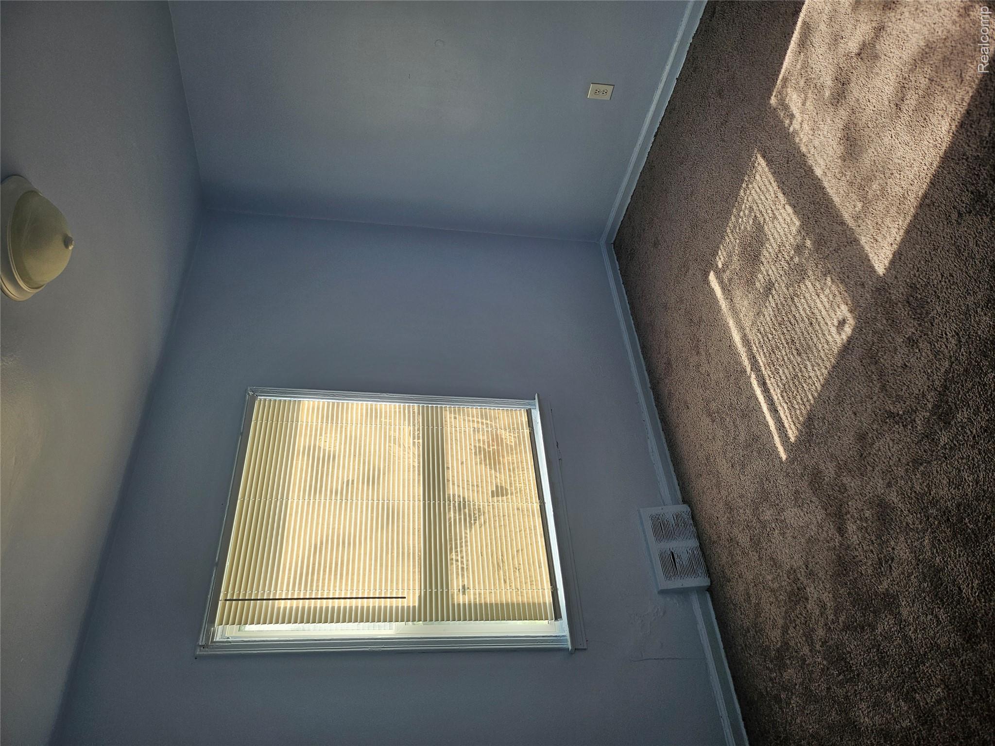 15340 Braile Property Photo 4