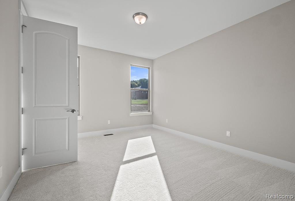 1057 Overlook Drive Property Photo 21