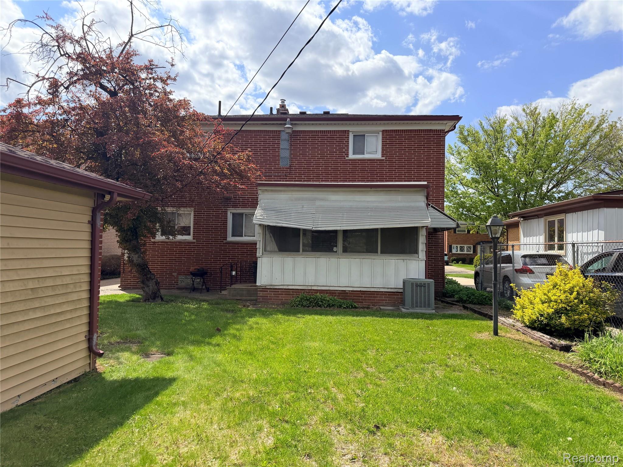 24660 Manistee Street Property Photo 4