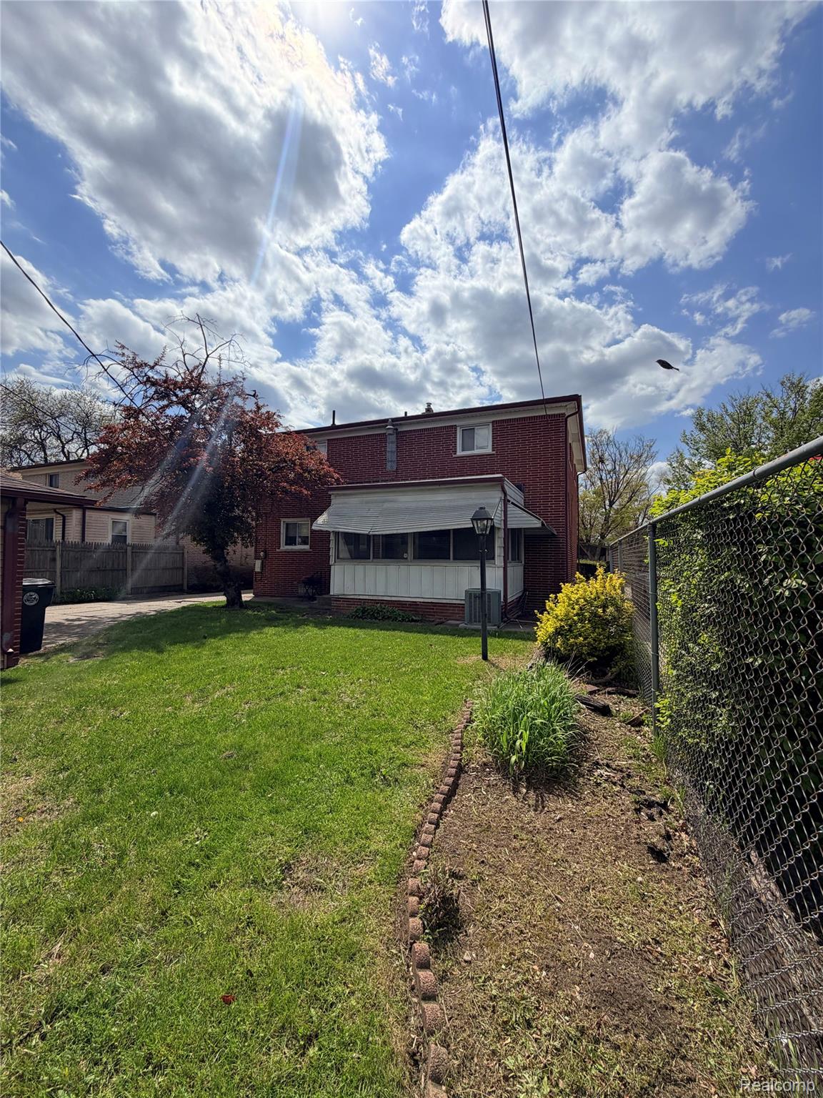 24660 Manistee Street Property Photo 5