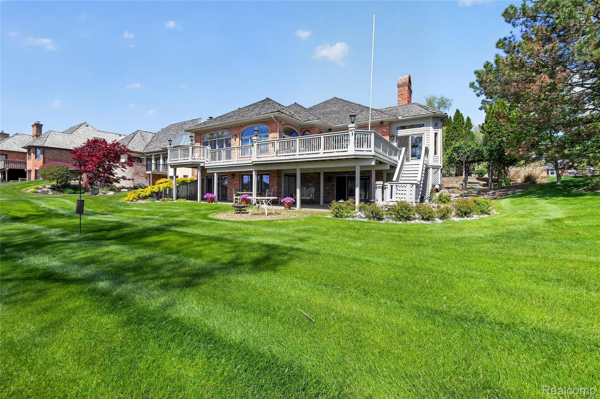 24 Chateaux Du Lac Property Photo 4