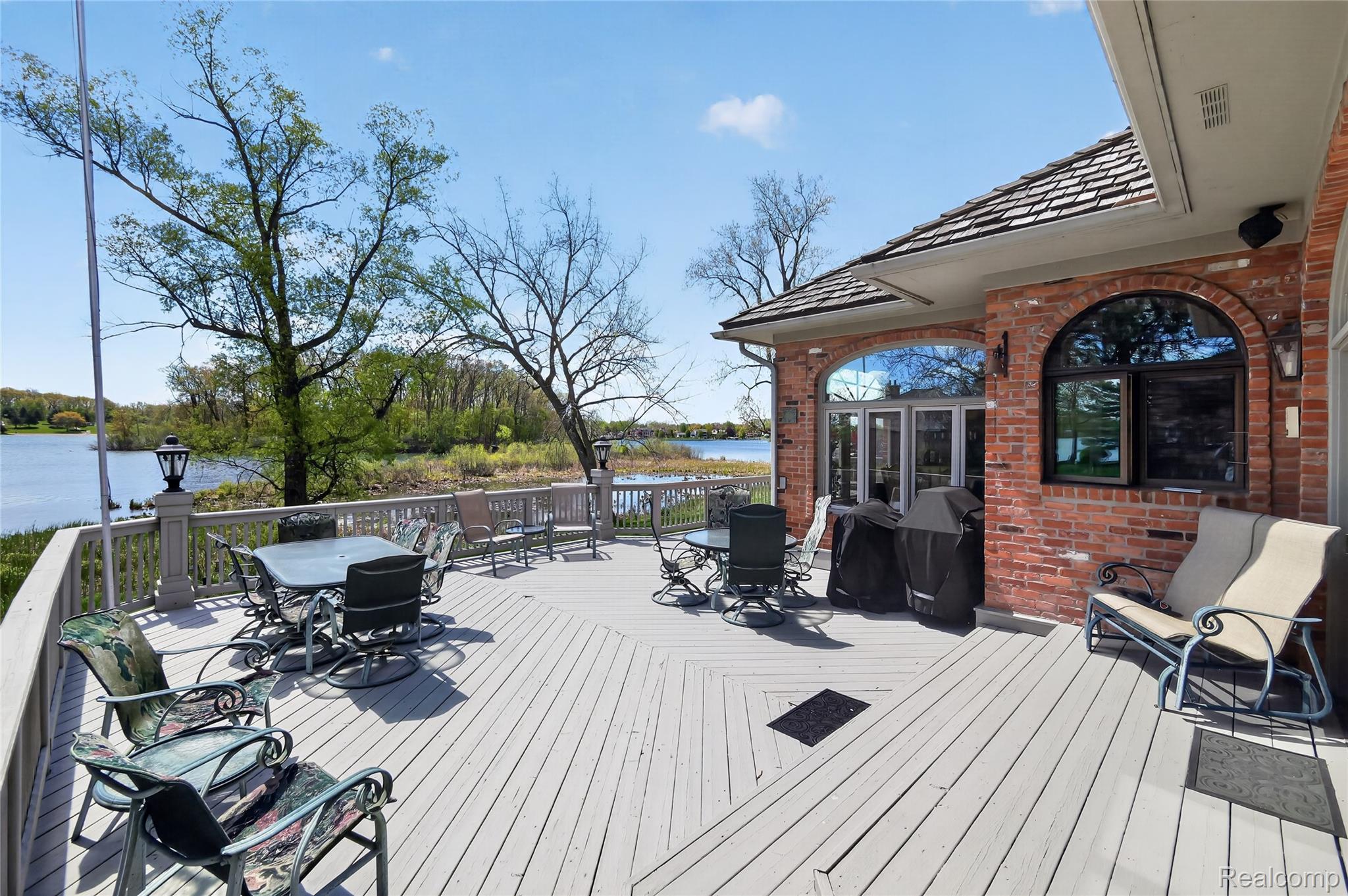 24 Chateaux Du Lac Property Photo 19