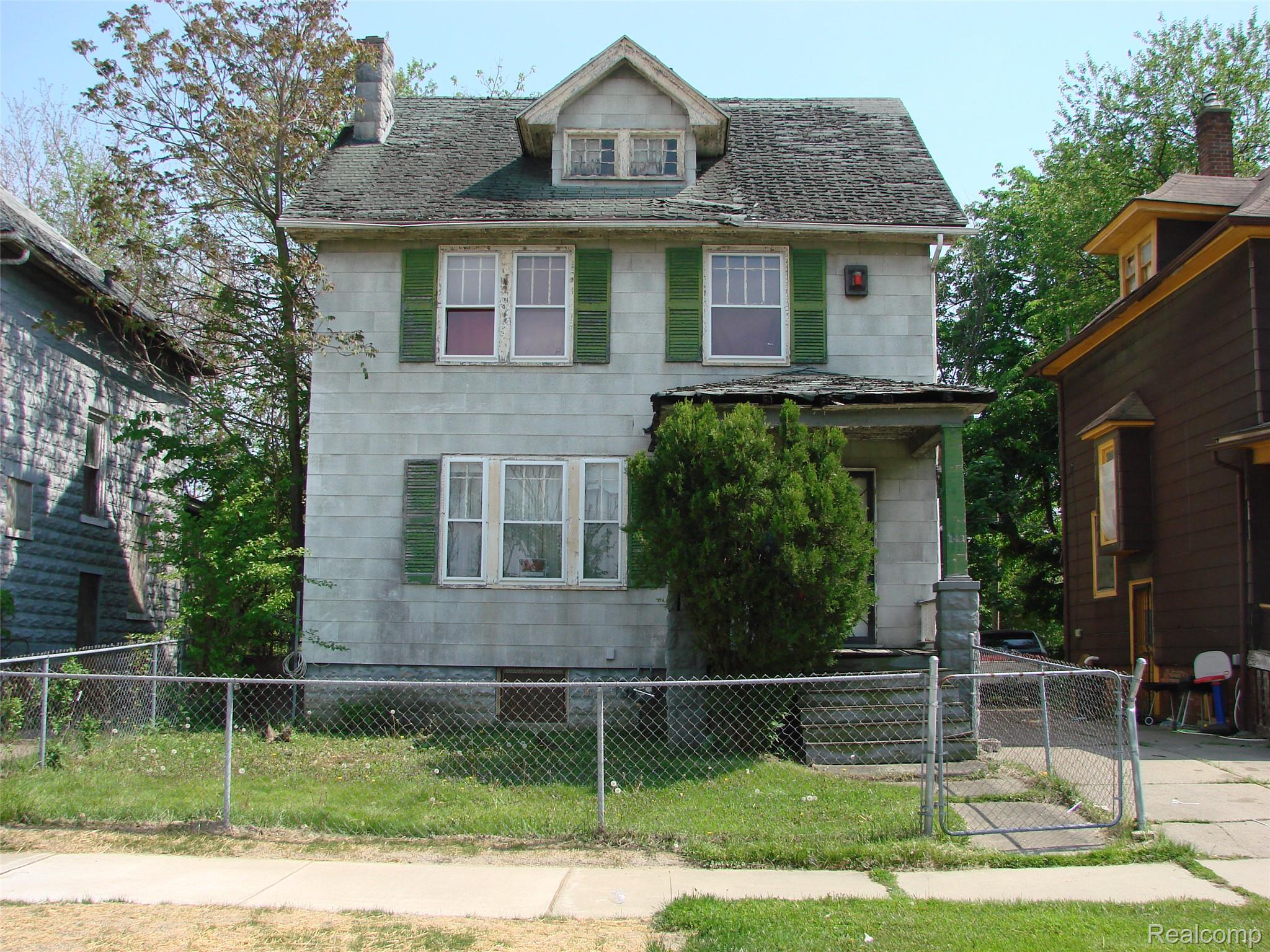 141 Tyler Street Property Photo 1