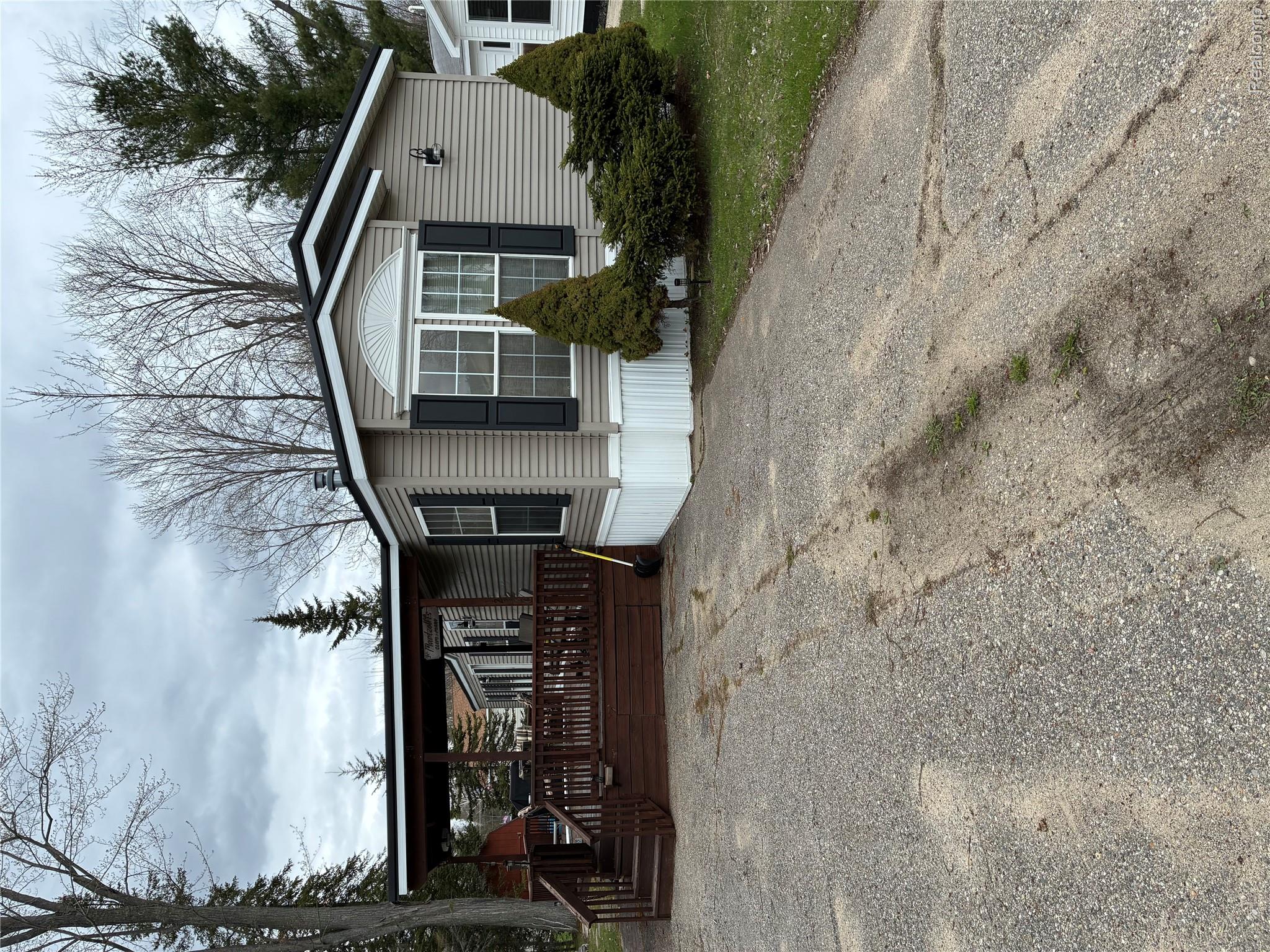 12336 E Houghton Lake Drive Property Photo 1