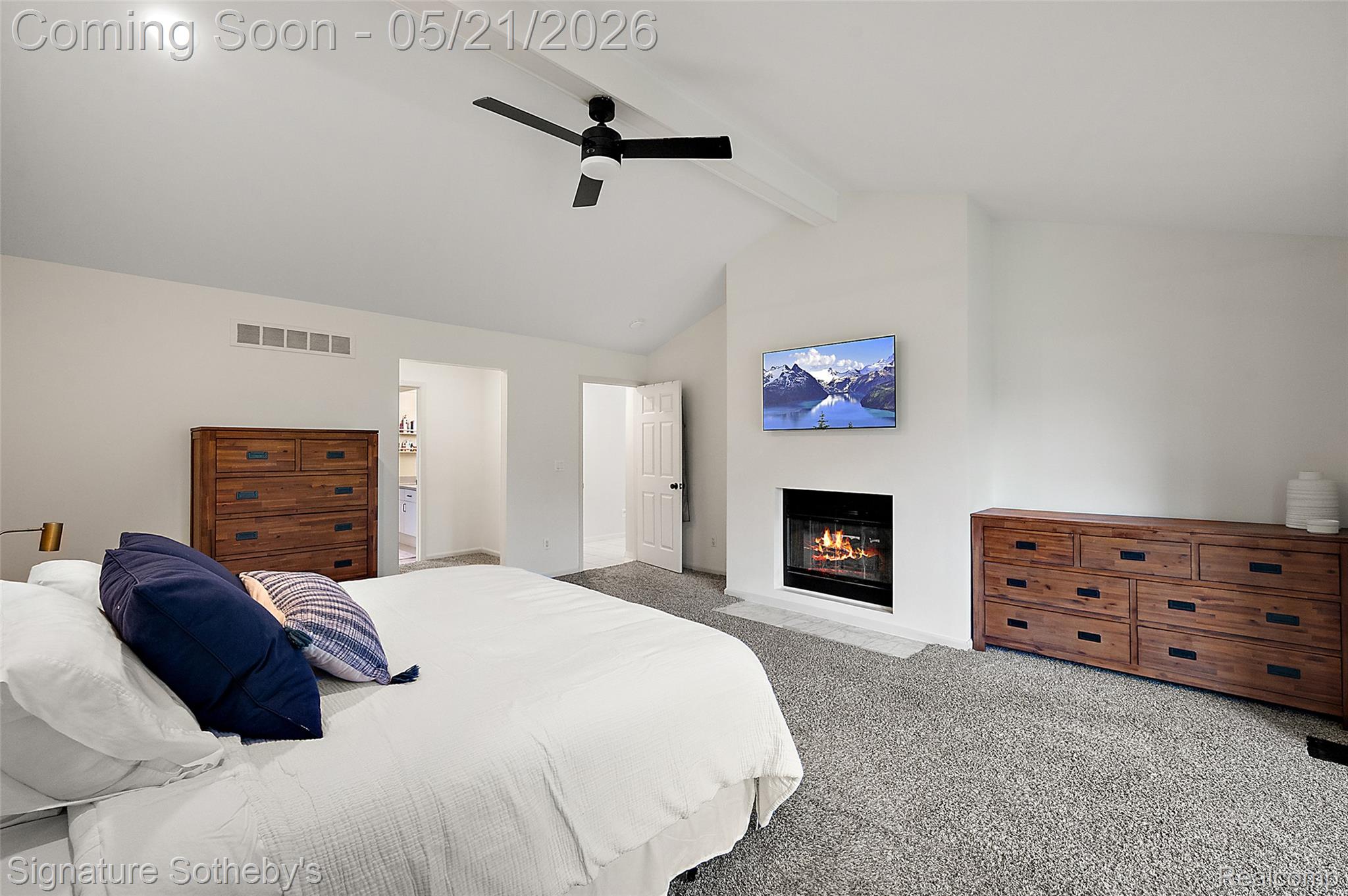 42280 Locklin Drive Property Photo 12
