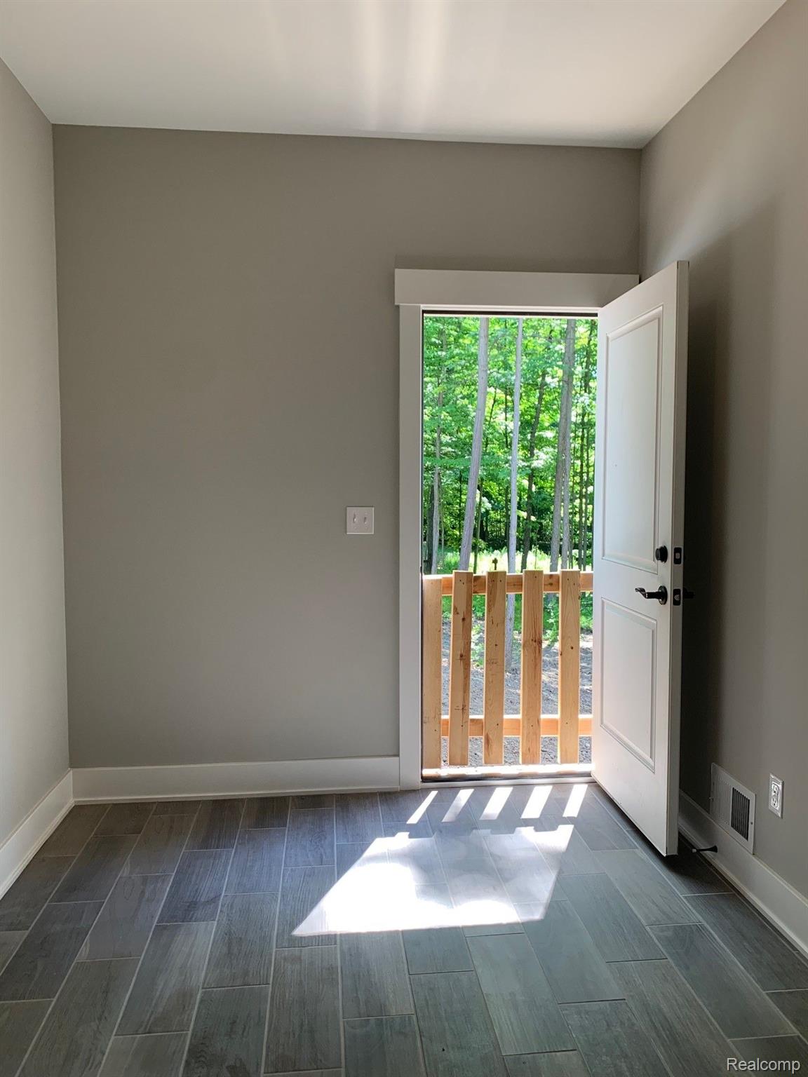 3714 Kinsley Boulevard Property Photo 10
