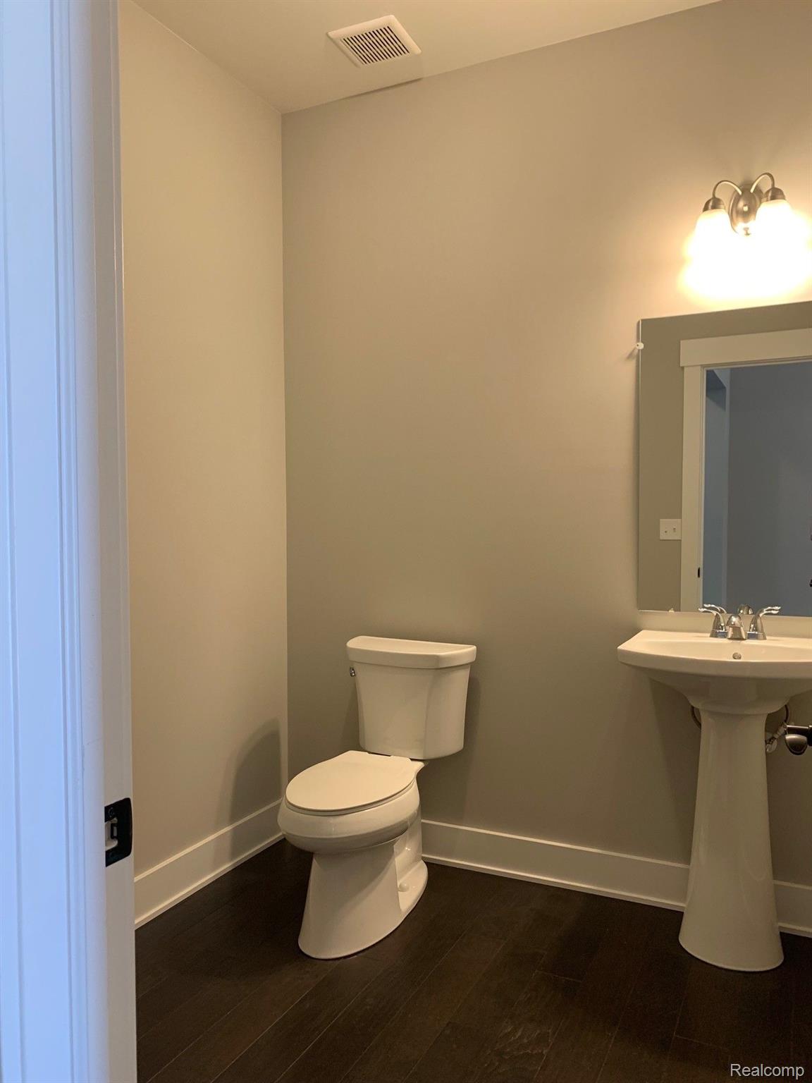 3714 Kinsley Boulevard Property Photo 11