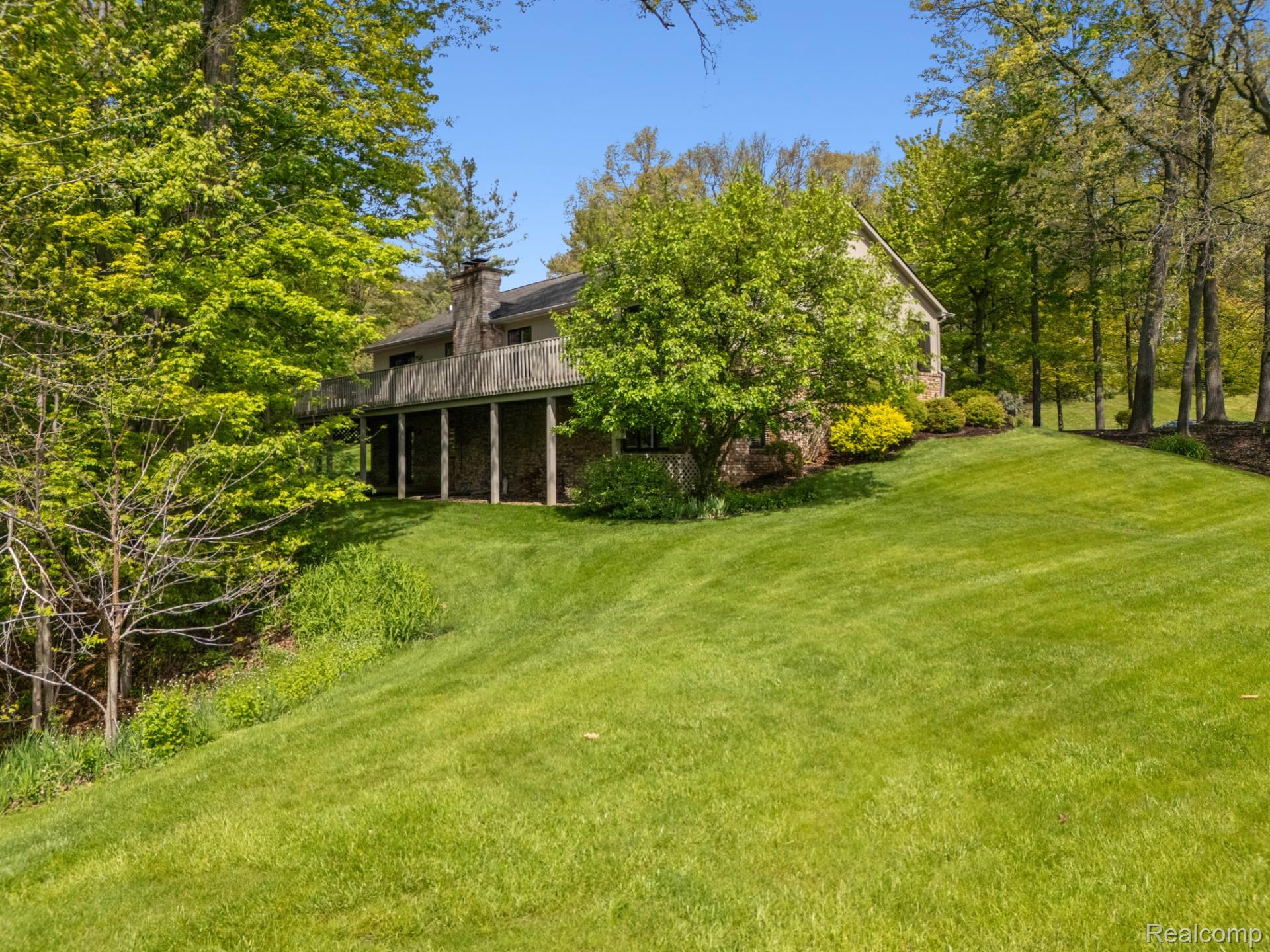 2484 Pine Hollow Trail Property Photo 42