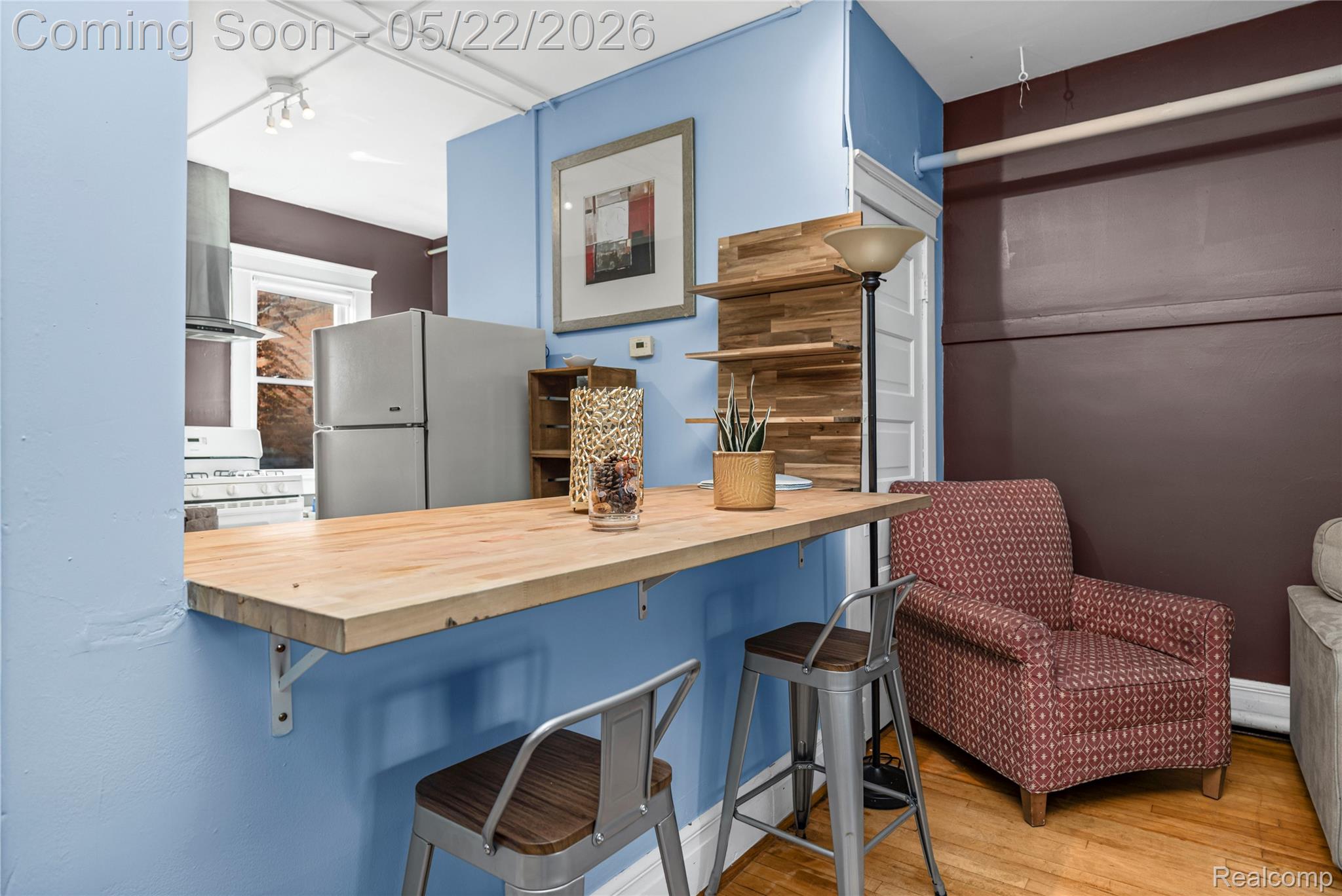 211 N Main Street 1 Property Photo 12