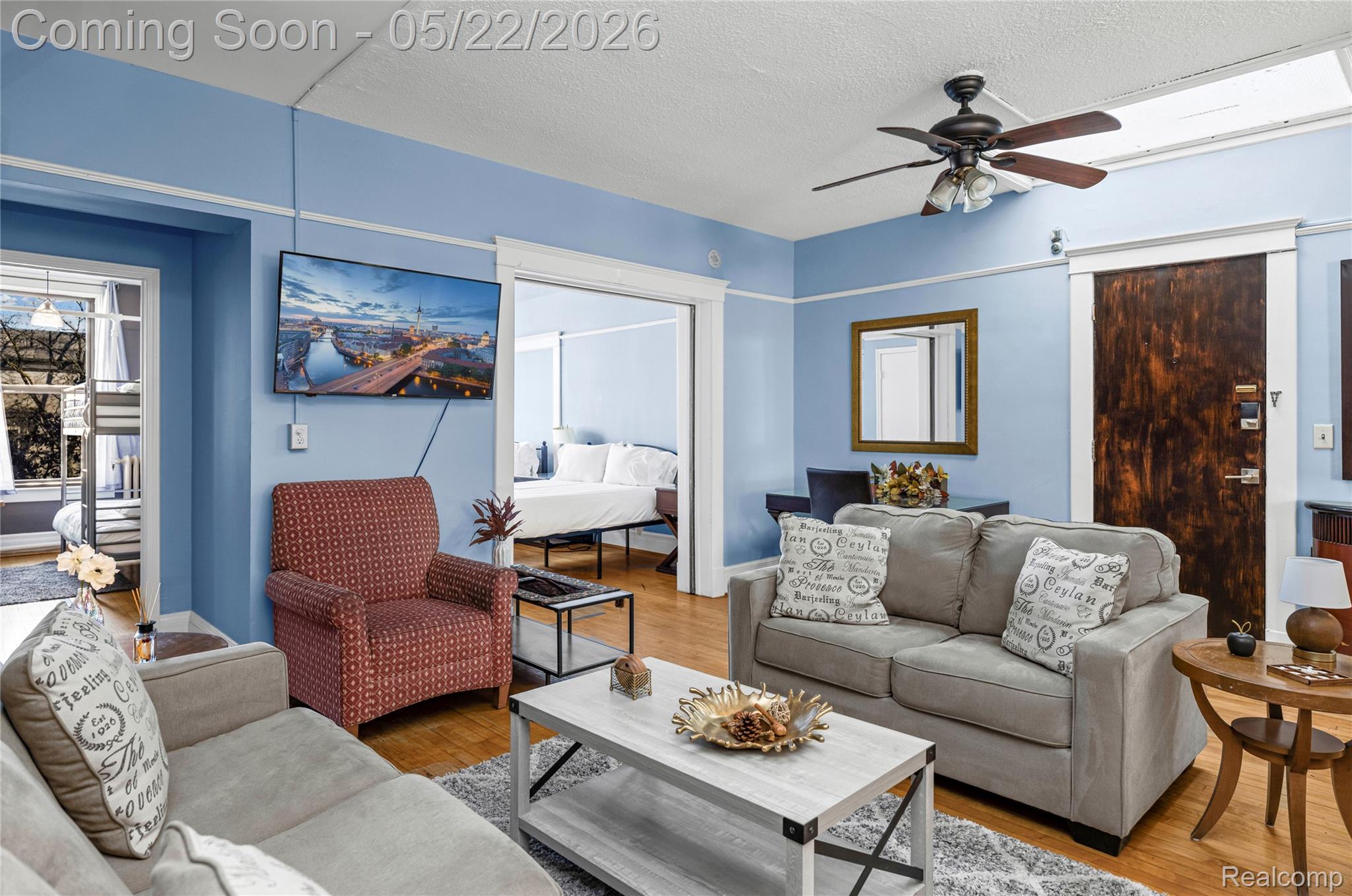 211 N Main Street 1 Property Photo 14