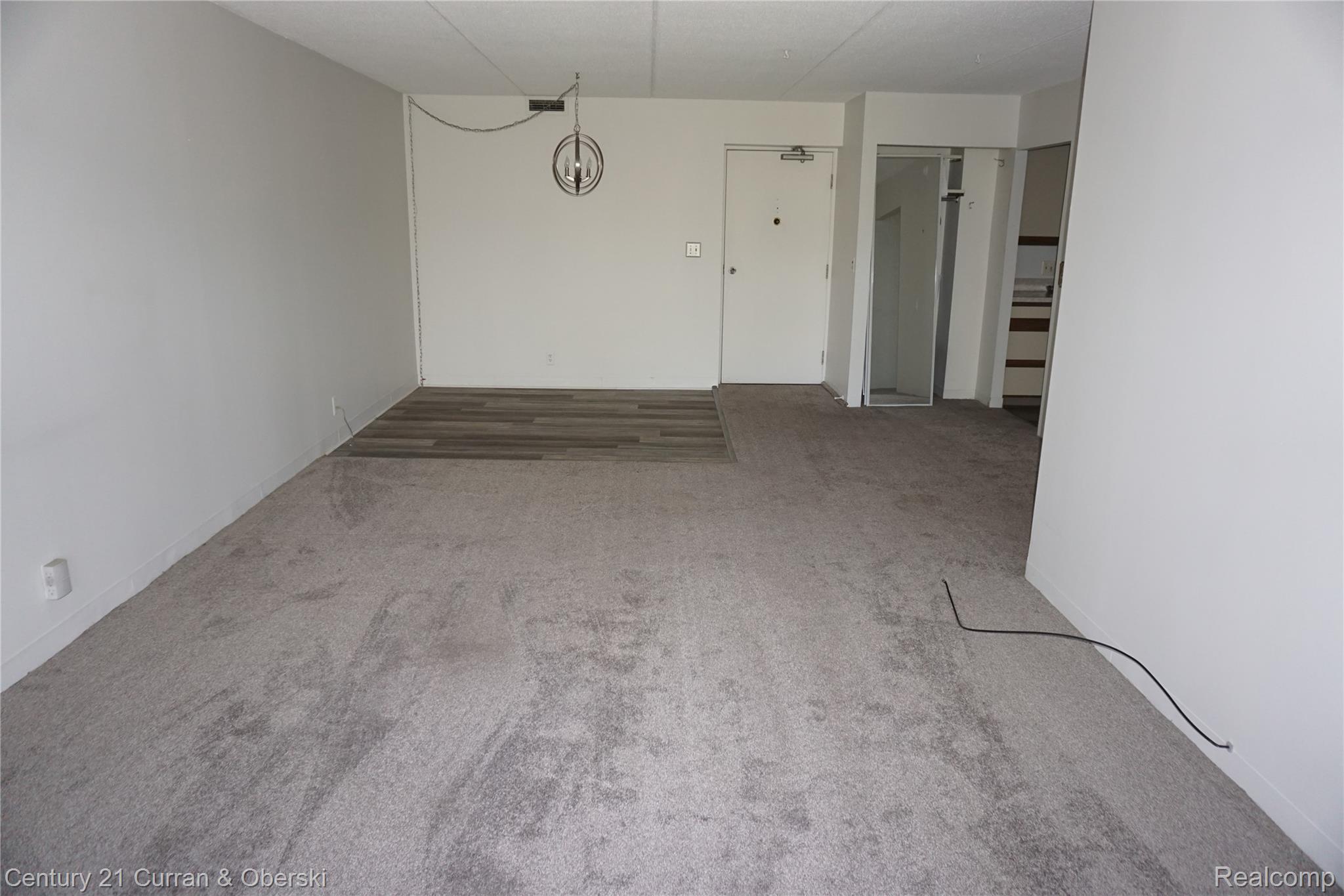 21800 Morley Avenue 209 Property Photo 4