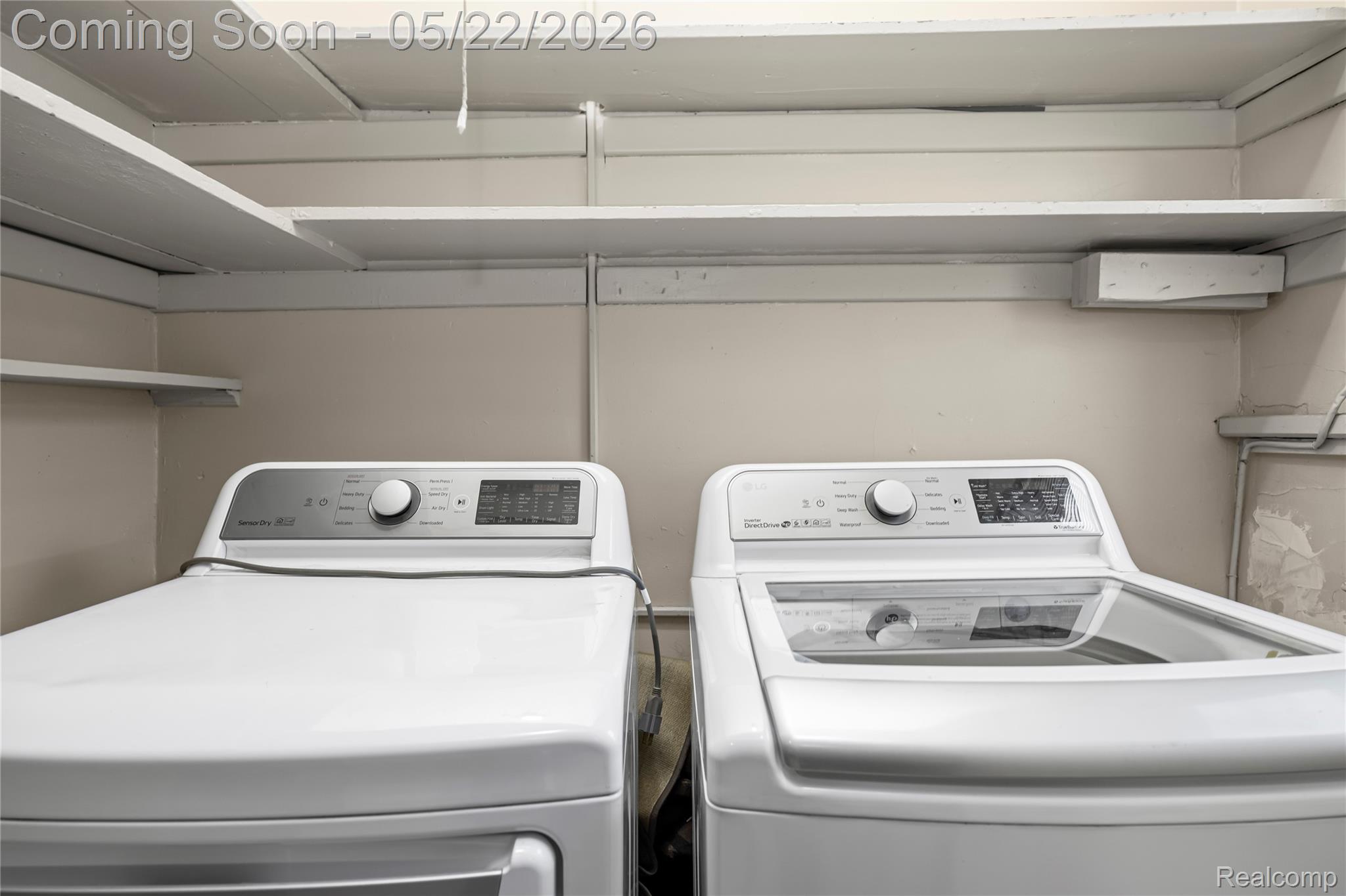 211 N Main Street 2 Property Photo 12