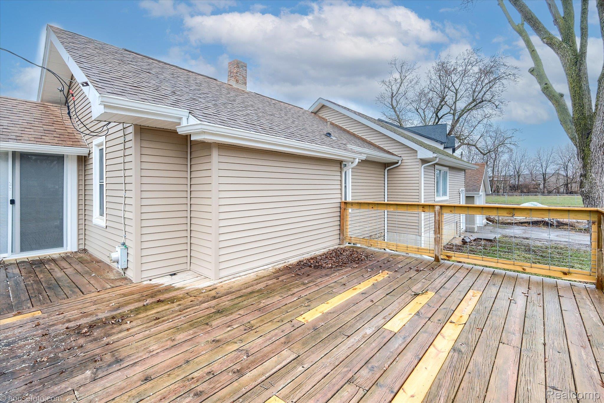 2127 Kenneth Street Property Photo 9