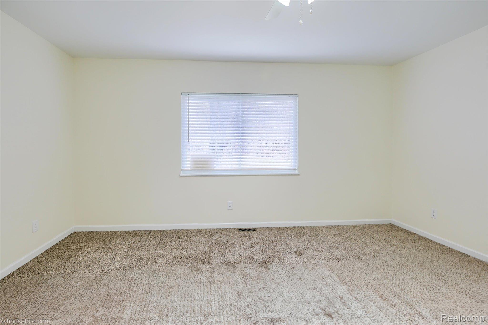 2127 Kenneth Street Property Photo 38