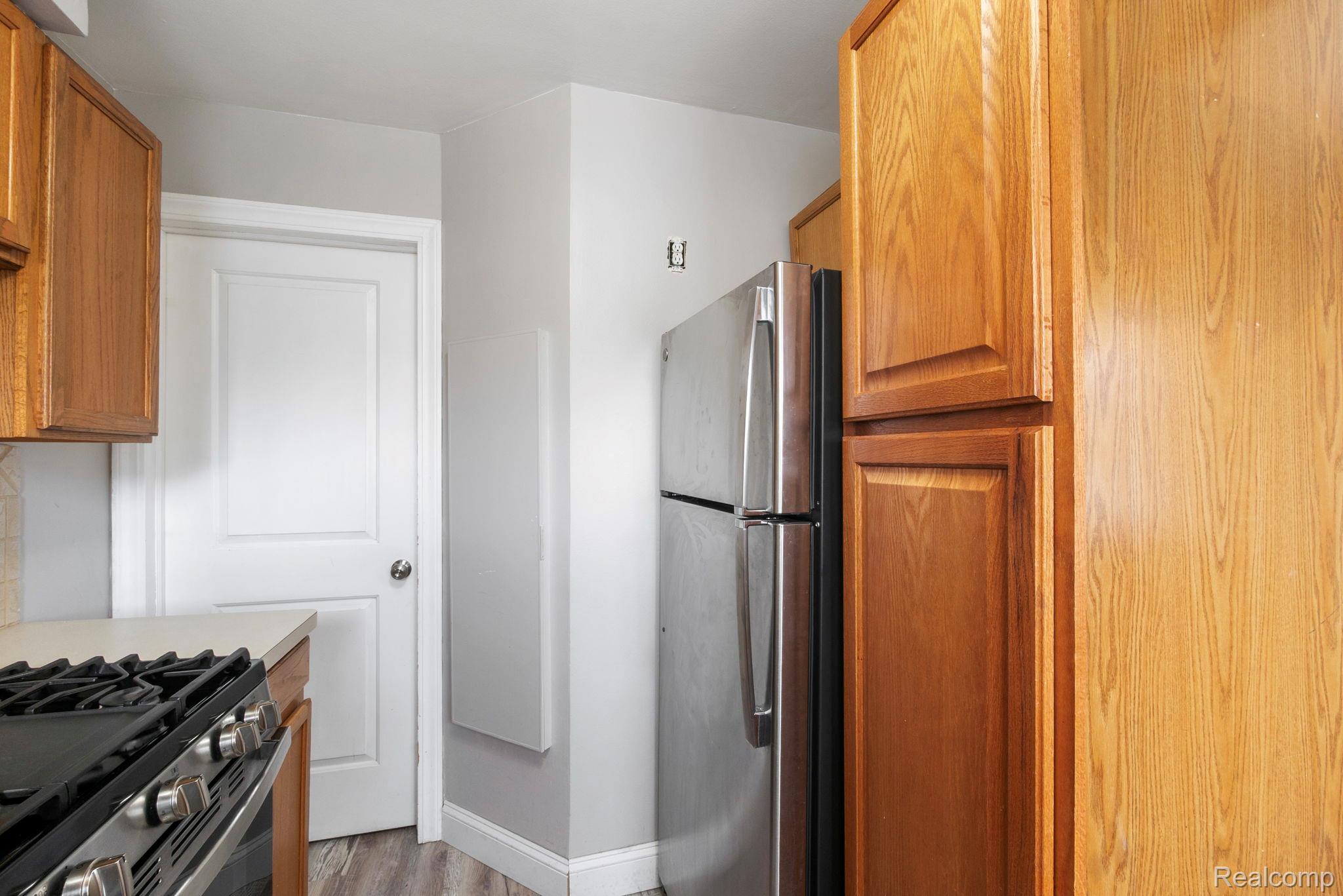 3388 Coolidge Hwy Property Photo 15