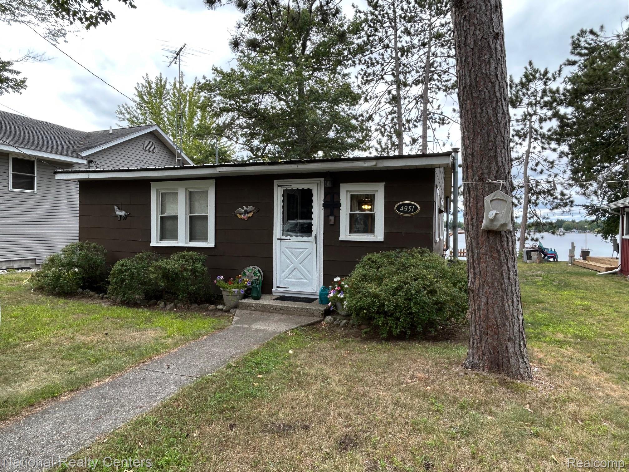4951 Kokosing Road Property Photo 1