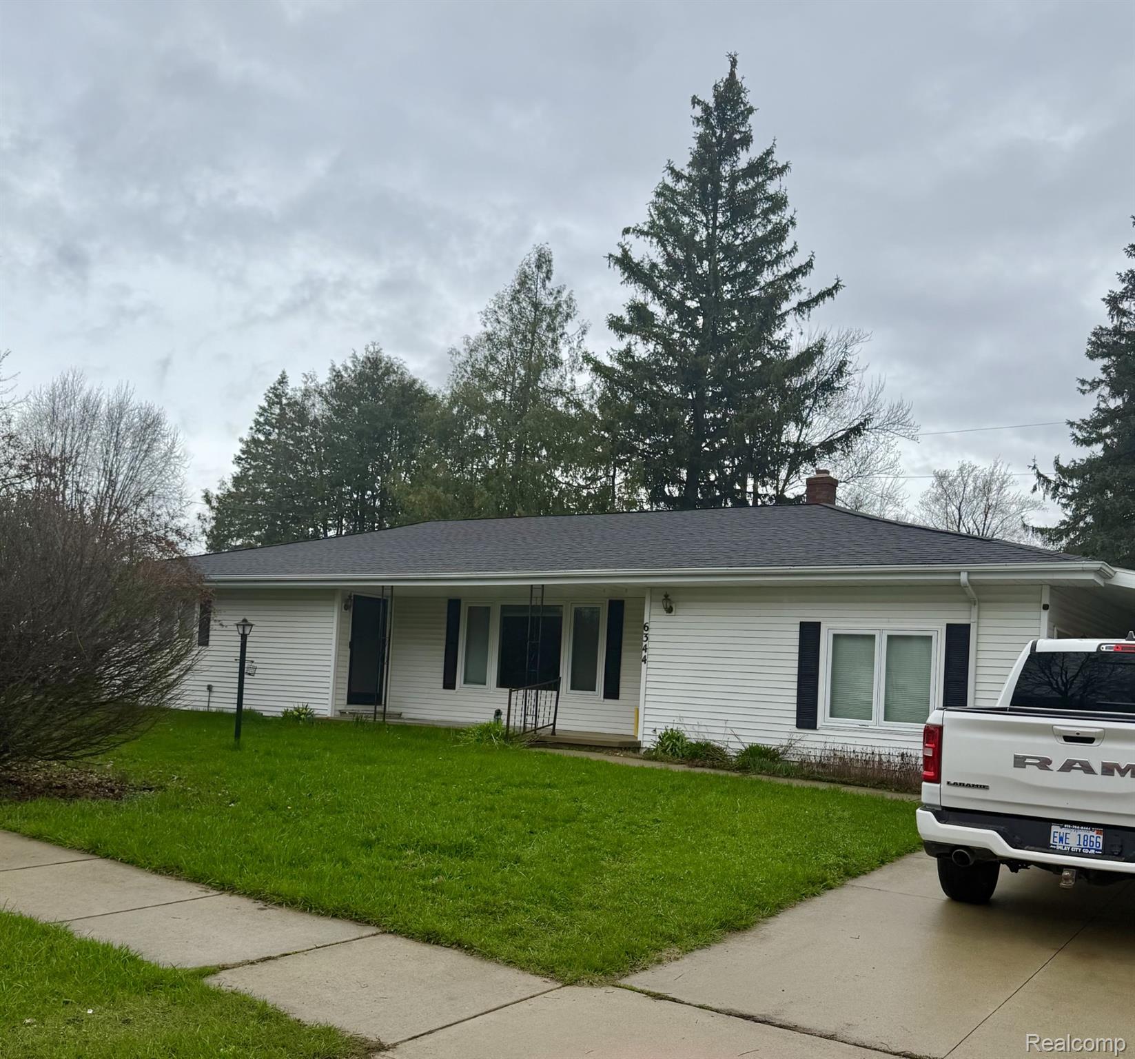 6344 Kilgour Street Property Photo 1