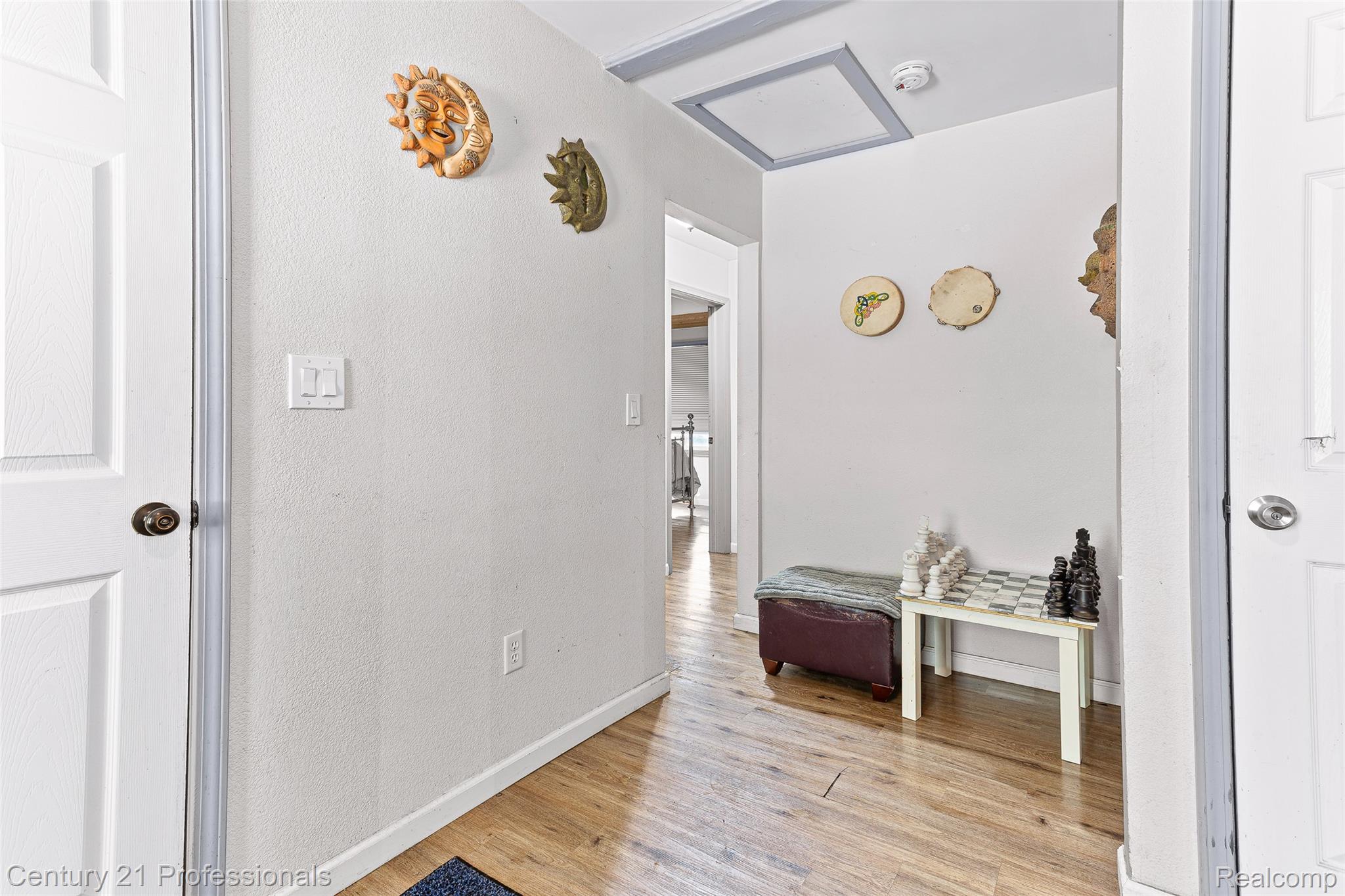 3231 Spruce Street Property Photo 12